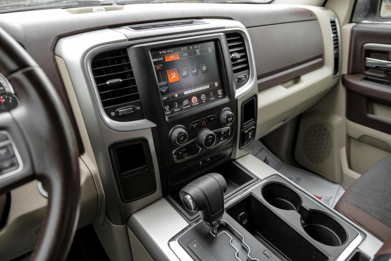 2013 White RAM 1500 SLT Crew Cab SWB 2WD (1C6RR6LT8DS) with an 5.7L V8 OHV 16V engine, 6-Speed Automatic transmission, located at 2401 E Main St., Grand Prairie, TX, 75050, (972) 262-4440, 32.748981, -96.969643 - Photo#29