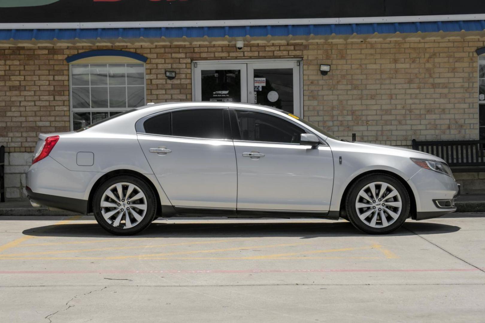 2013 SILVER Lincoln MKS FWD (1LNHL9DKXDG) with an 3.5L V6 DOHC 24V engine, 6-Speed Automatic transmission, located at 2401 E Main St., Grand Prairie, TX, 75050, (972) 262-4440, 32.748981, -96.969643 - Photo#9