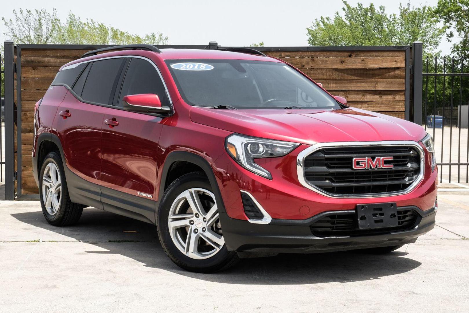 2018 Red GMC Terrain SLE (3GKALMEX8JL) with an 2.0L L4 DOHC 16V TURBO engine, 6-Speed Automatic transmission, located at 2401 E Main St., Grand Prairie, TX, 75050, (972) 262-4440, 32.748981, -96.969643 - Photo#7