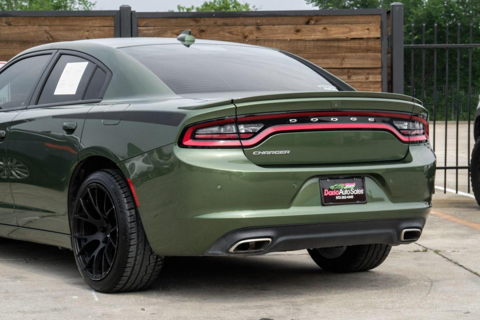 2019 Green Dodge Charger SXT (2C3CDXBG7KH) with an 3.6L V6 DOHC 24V engine, 8-Speed Automatic transmission, located at 2401 E Main St., Grand Prairie, TX, 75050, (972) 262-4440, 32.748981, -96.969643 - Photo#13