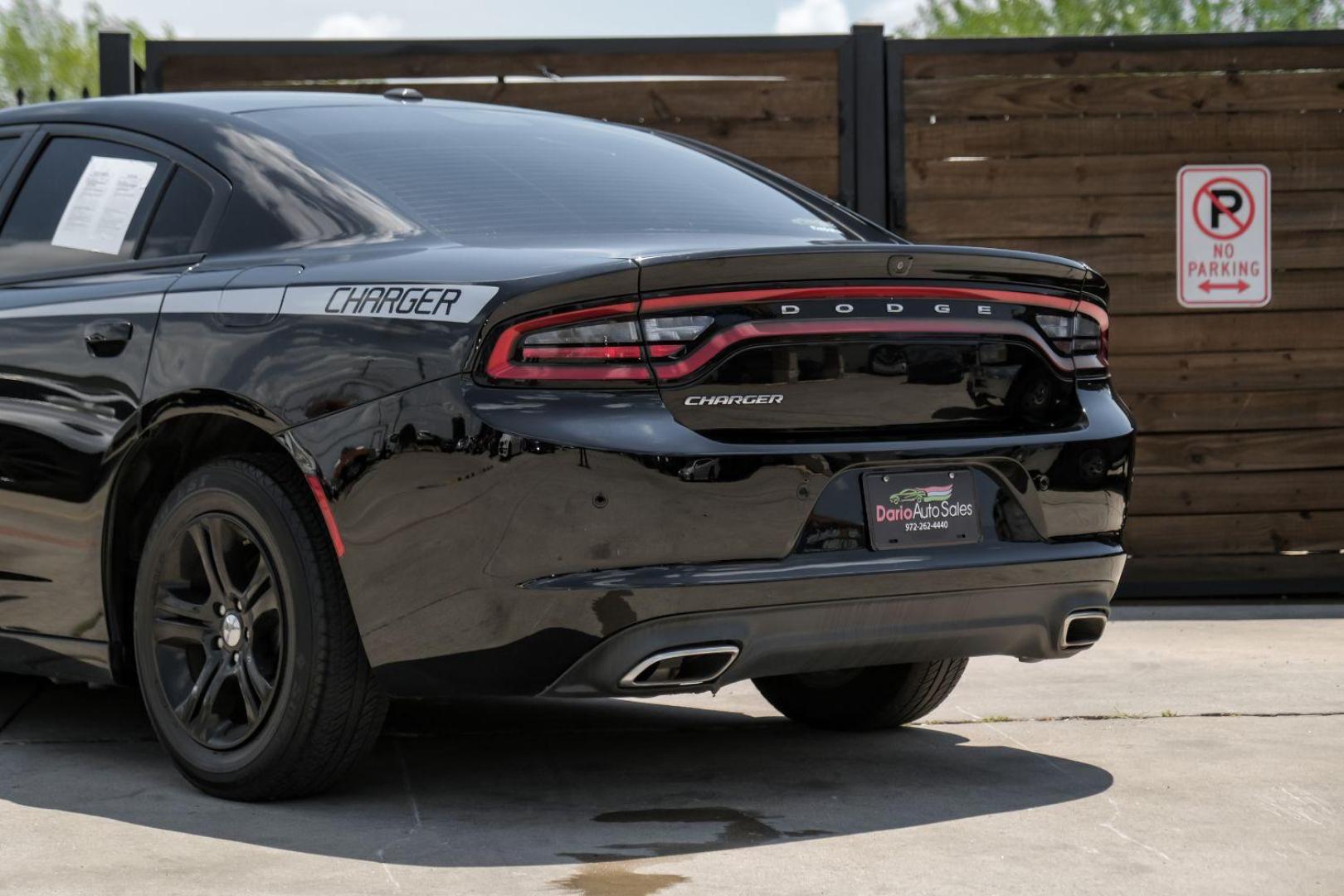 2019 Black Dodge Charger SXT (2C3CDXBG0KH) with an 3.6L V6 DOHC 24V engine, 8-Speed Automatic transmission, located at 2401 E Main St., Grand Prairie, TX, 75050, (972) 262-4440, 32.748981, -96.969643 - Photo#11