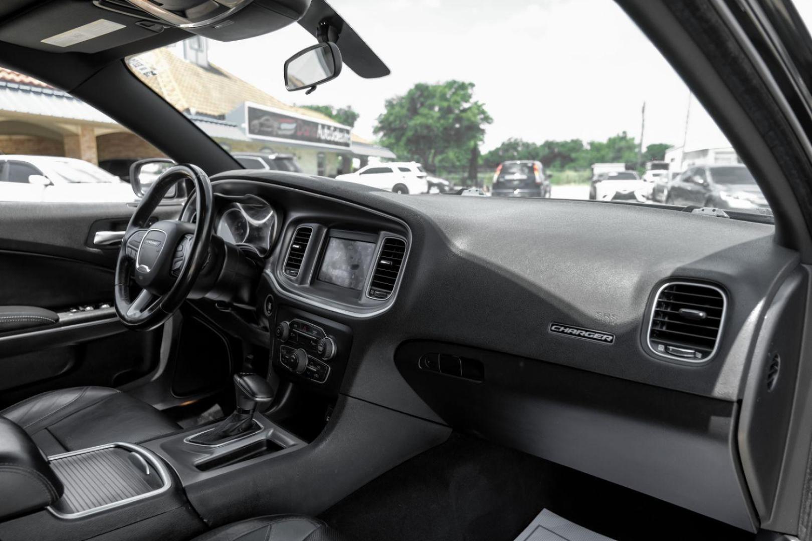 2019 Black Dodge Charger SXT (2C3CDXBG0KH) with an 3.6L V6 DOHC 24V engine, 8-Speed Automatic transmission, located at 2401 E Main St., Grand Prairie, TX, 75050, (972) 262-4440, 32.748981, -96.969643 - Photo#15