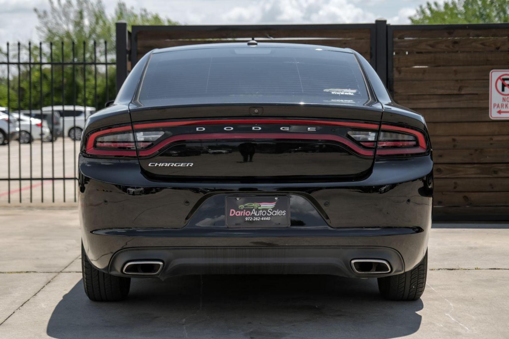 2019 Black Dodge Charger SXT (2C3CDXBG0KH) with an 3.6L V6 DOHC 24V engine, 8-Speed Automatic transmission, located at 2401 E Main St., Grand Prairie, TX, 75050, (972) 262-4440, 32.748981, -96.969643 - Photo#8