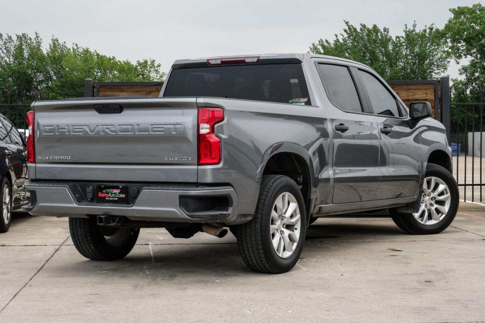 2020 Gray Chevrolet Silverado 1500 Custom Crew Cab Short Box 2WD (3GCPWBEK7LG) with an 2.7L L4 DOHC 16V TURBO engine, 6-Speed Automatic transmission, located at 2401 E Main St., Grand Prairie, TX, 75050, (972) 262-4440, 32.748981, -96.969643 - Photo#9