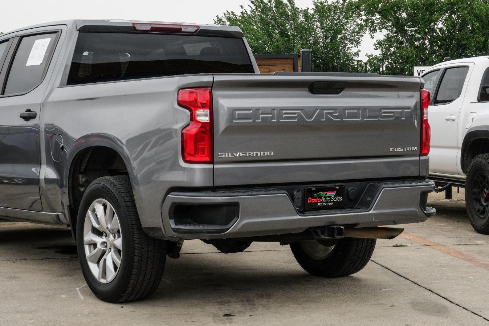 2020 Gray Chevrolet Silverado 1500 Custom Crew Cab Short Box 2WD (3GCPWBEK7LG) with an 2.7L L4 DOHC 16V TURBO engine, 6-Speed Automatic transmission, located at 2401 E Main St., Grand Prairie, TX, 75050, (972) 262-4440, 32.748981, -96.969643 - Photo#13