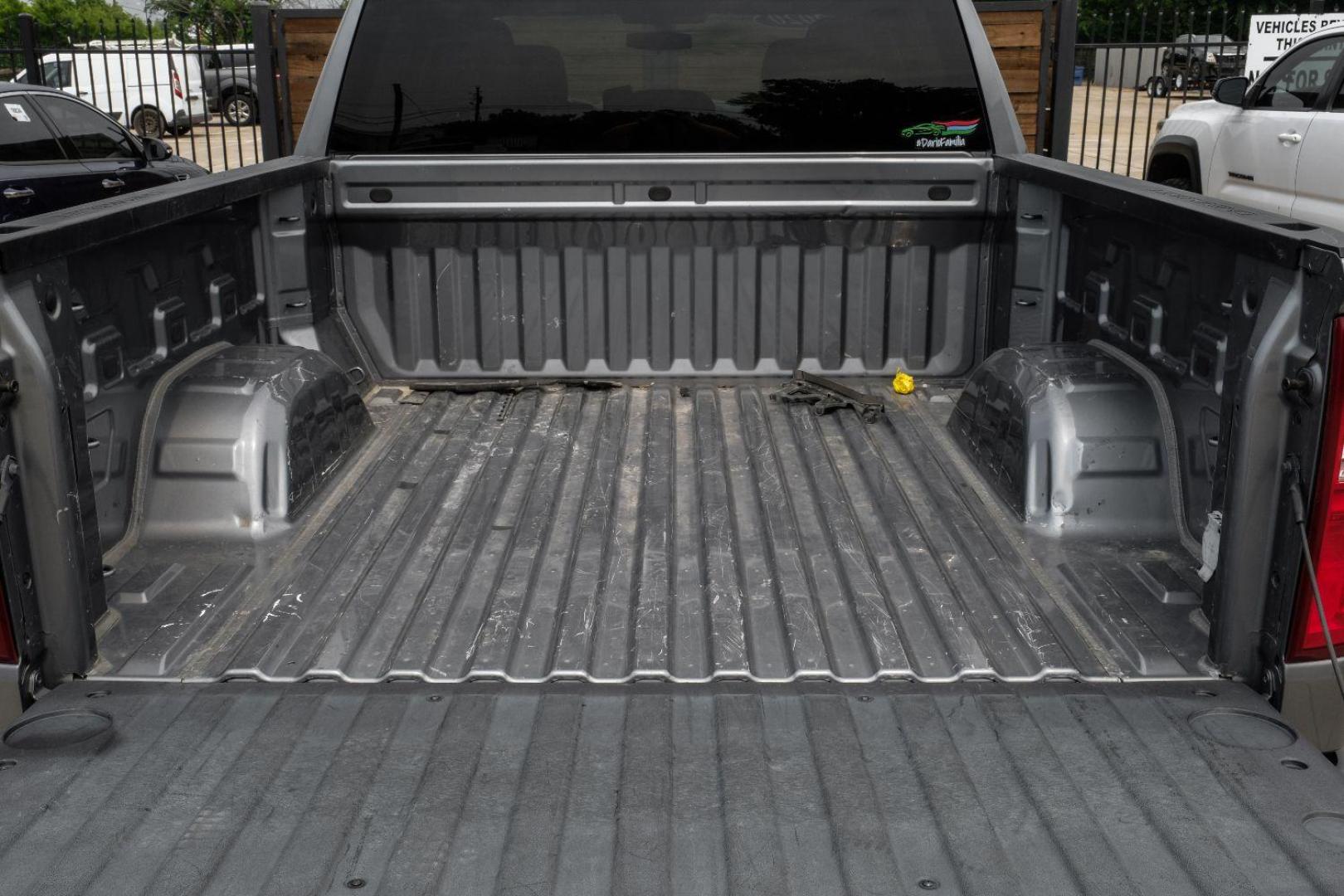 2020 Gray Chevrolet Silverado 1500 Custom Crew Cab Short Box 2WD (3GCPWBEK7LG) with an 2.7L L4 DOHC 16V TURBO engine, 6-Speed Automatic transmission, located at 2401 E Main St., Grand Prairie, TX, 75050, (972) 262-4440, 32.748981, -96.969643 - Photo#40