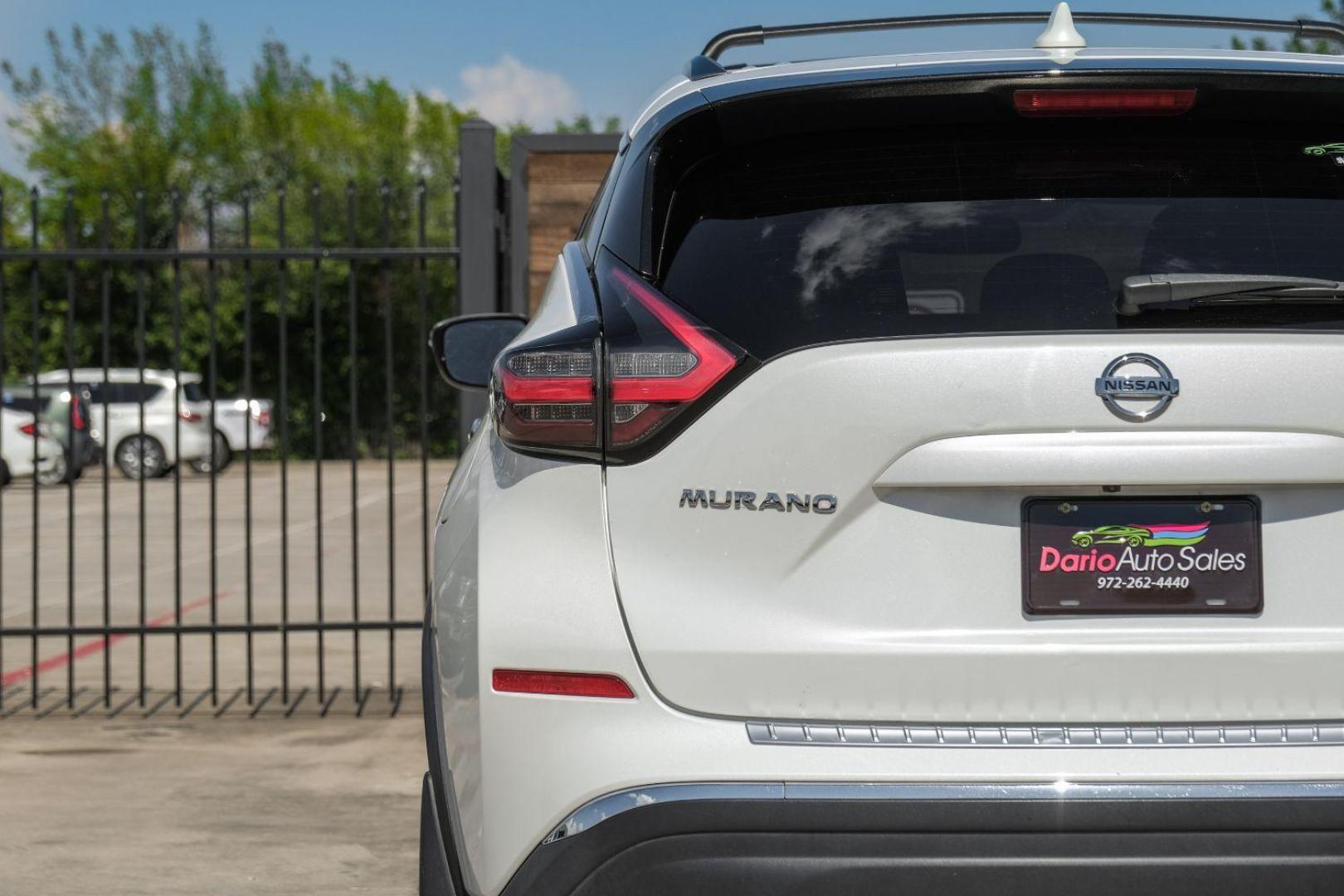 2019 white Nissan Murano SV (5N1AZ2MJ7KN) with an 3.5L V6 DOHC 24V engine, Continuously Variable Transmission transmission, located at 2401 E Main St., Grand Prairie, TX, 75050, (972) 262-4440, 32.748981, -96.969643 - Photo#47