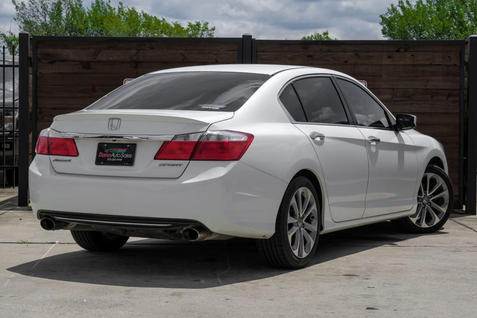 2014 WHITE Honda Accord Sport Sedan CVT (1HGCR2F5XEA) with an 2.4L L4 DOHC 16V engine, Continuously Variable Transmission transmission, located at 2401 E Main St., Grand Prairie, TX, 75050, (972) 262-4440, 32.748981, -96.969643 - Photo#9