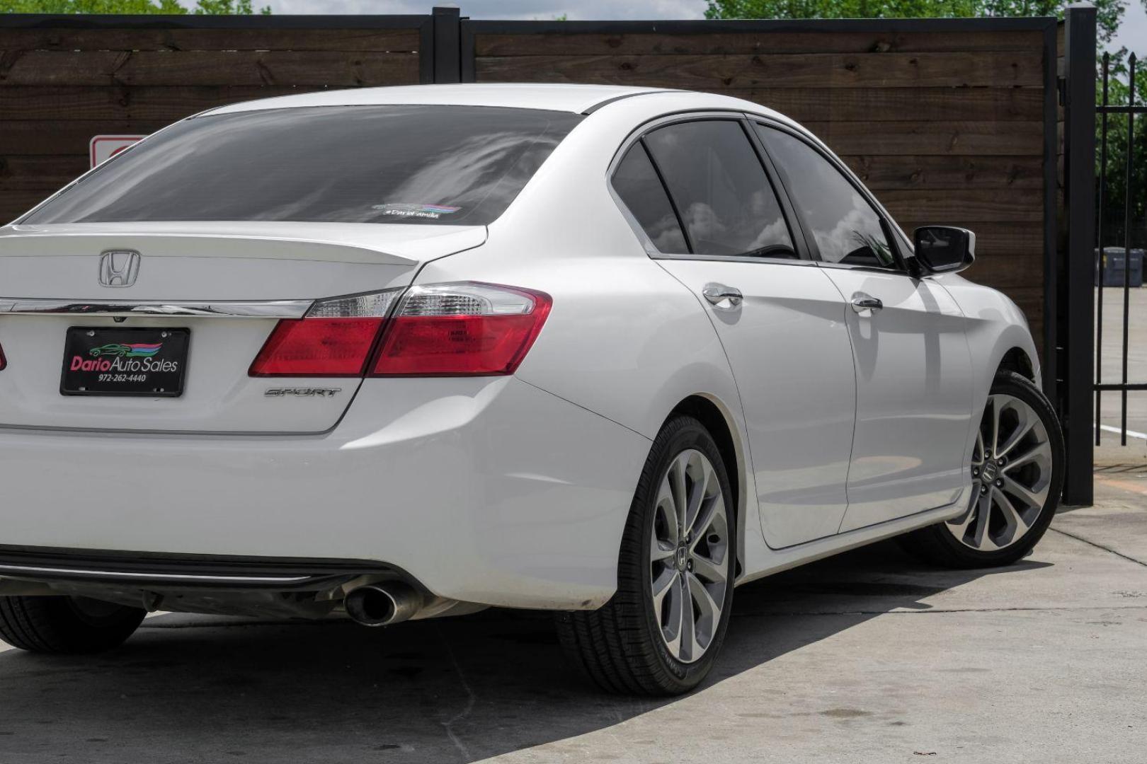 2014 WHITE Honda Accord Sport Sedan CVT (1HGCR2F5XEA) with an 2.4L L4 DOHC 16V engine, Continuously Variable Transmission transmission, located at 2401 E Main St., Grand Prairie, TX, 75050, (972) 262-4440, 32.748981, -96.969643 - Photo#11