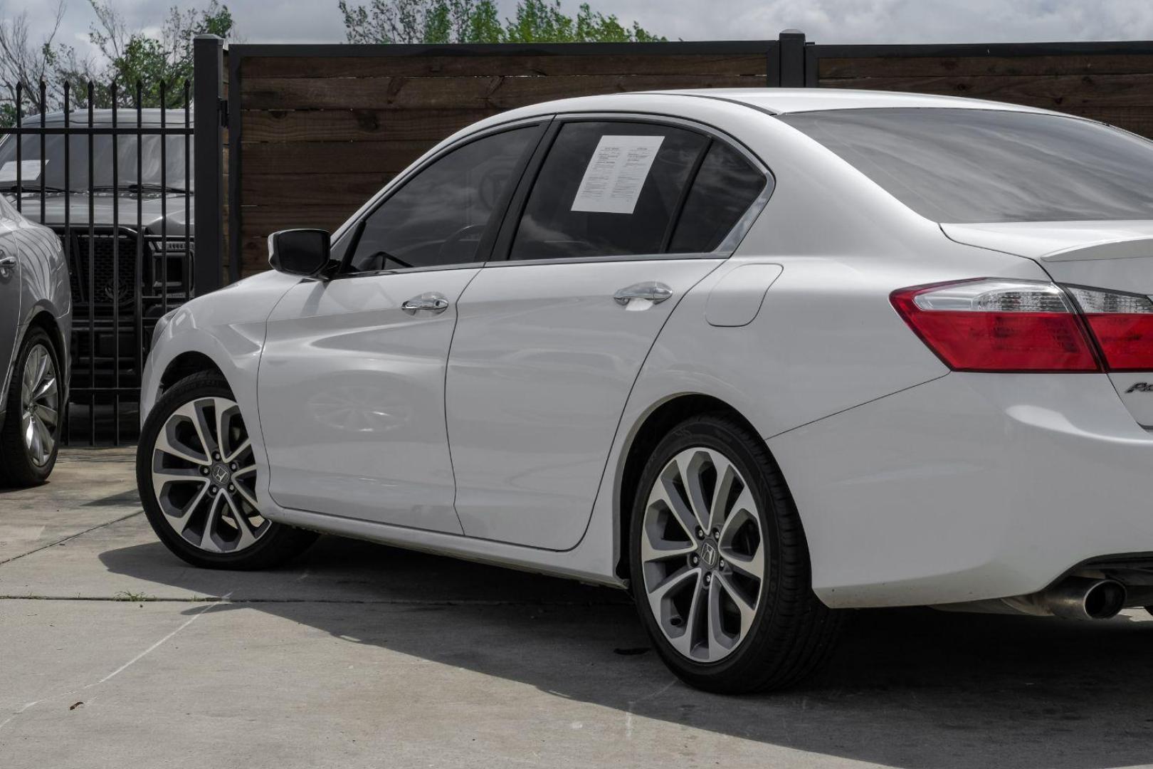 2014 WHITE Honda Accord Sport Sedan CVT (1HGCR2F5XEA) with an 2.4L L4 DOHC 16V engine, Continuously Variable Transmission transmission, located at 2401 E Main St., Grand Prairie, TX, 75050, (972) 262-4440, 32.748981, -96.969643 - Photo#14