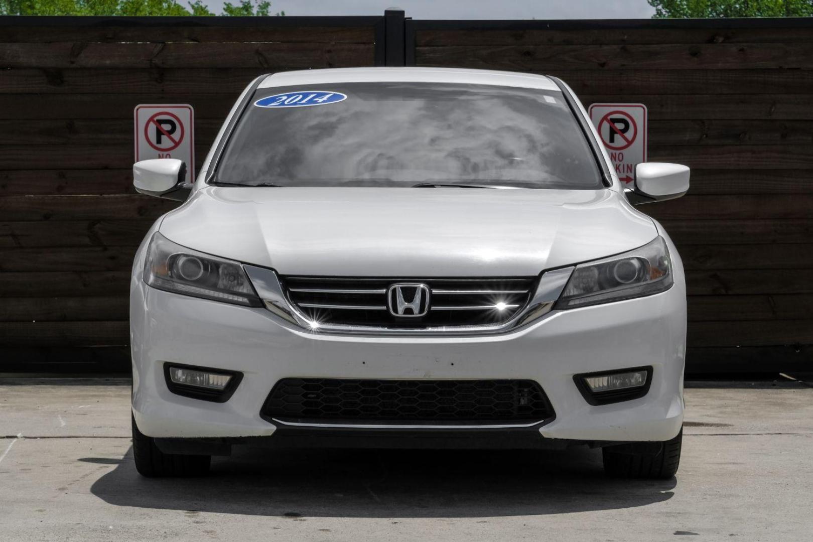 2014 WHITE Honda Accord Sport Sedan CVT (1HGCR2F5XEA) with an 2.4L L4 DOHC 16V engine, Continuously Variable Transmission transmission, located at 2401 E Main St., Grand Prairie, TX, 75050, (972) 262-4440, 32.748981, -96.969643 - Photo#6