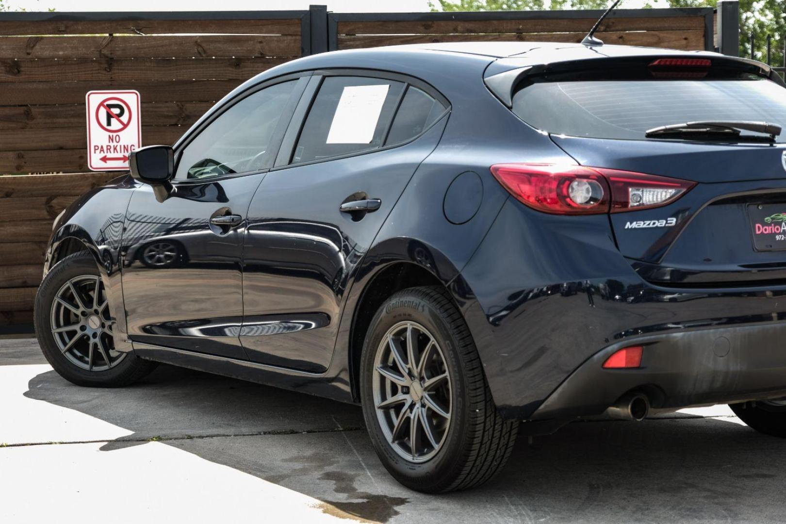 2015 BLACK Mazda MAZDA3 i Sport MT 5-Door (3MZBM1K79FM) with an 2.0L L4 DOHC 16V engine, 6-Speed Manual transmission, located at 2401 E Main St., Grand Prairie, TX, 75050, (972) 262-4440, 32.748981, -96.969643 - Photo#14