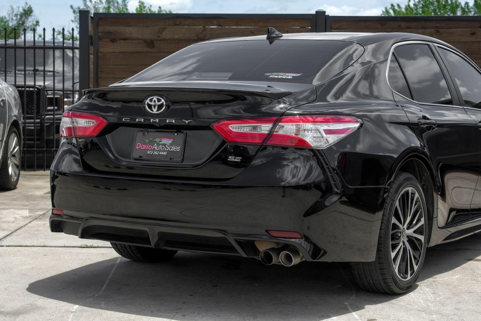 2020 BLACK Toyota Camry SE (4T1M11AK7LU) with an 2.5L L4 DOHC 16V engine, 8-Speed Automatic transmission, located at 2401 E Main St., Grand Prairie, TX, 75050, (972) 262-4440, 32.748981, -96.969643 - Photo#10