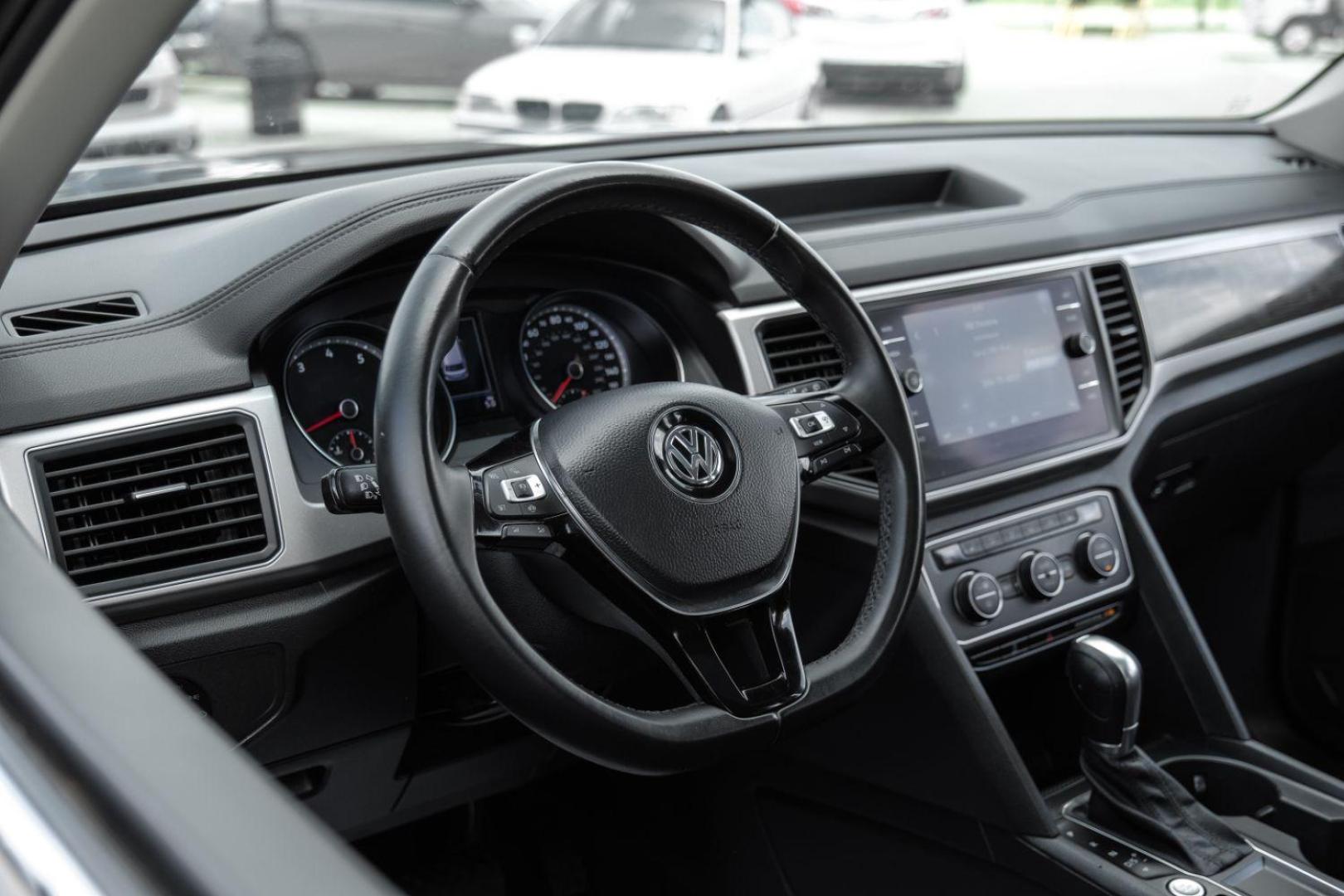 2019 gray Volkswagen Atlas V6 SE w/Technology (1V2WR2CA7KC) with an 3.6L V6 DOHC 24V engine, 8-Speed Automatic transmission, located at 2401 E Main St., Grand Prairie, TX, 75050, (972) 262-4440, 32.748981, -96.969643 - Photo#21