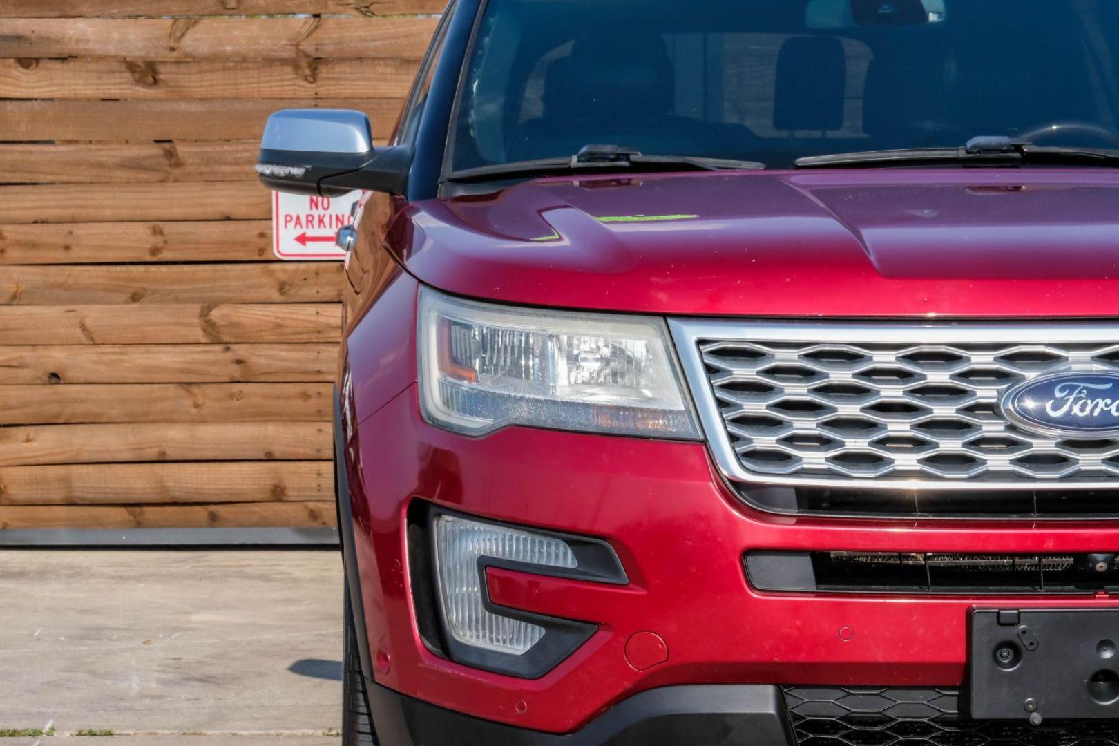 2016 RED Ford Explorer Platinum AWD (1FM5K8HT0GG) with an 3.5L V6 DOHC 24V engine, 6-Speed Automatic transmission, located at 2401 E Main St., Grand Prairie, TX, 75050, (972) 262-4440, 32.748981, -96.969643 - Photo#47