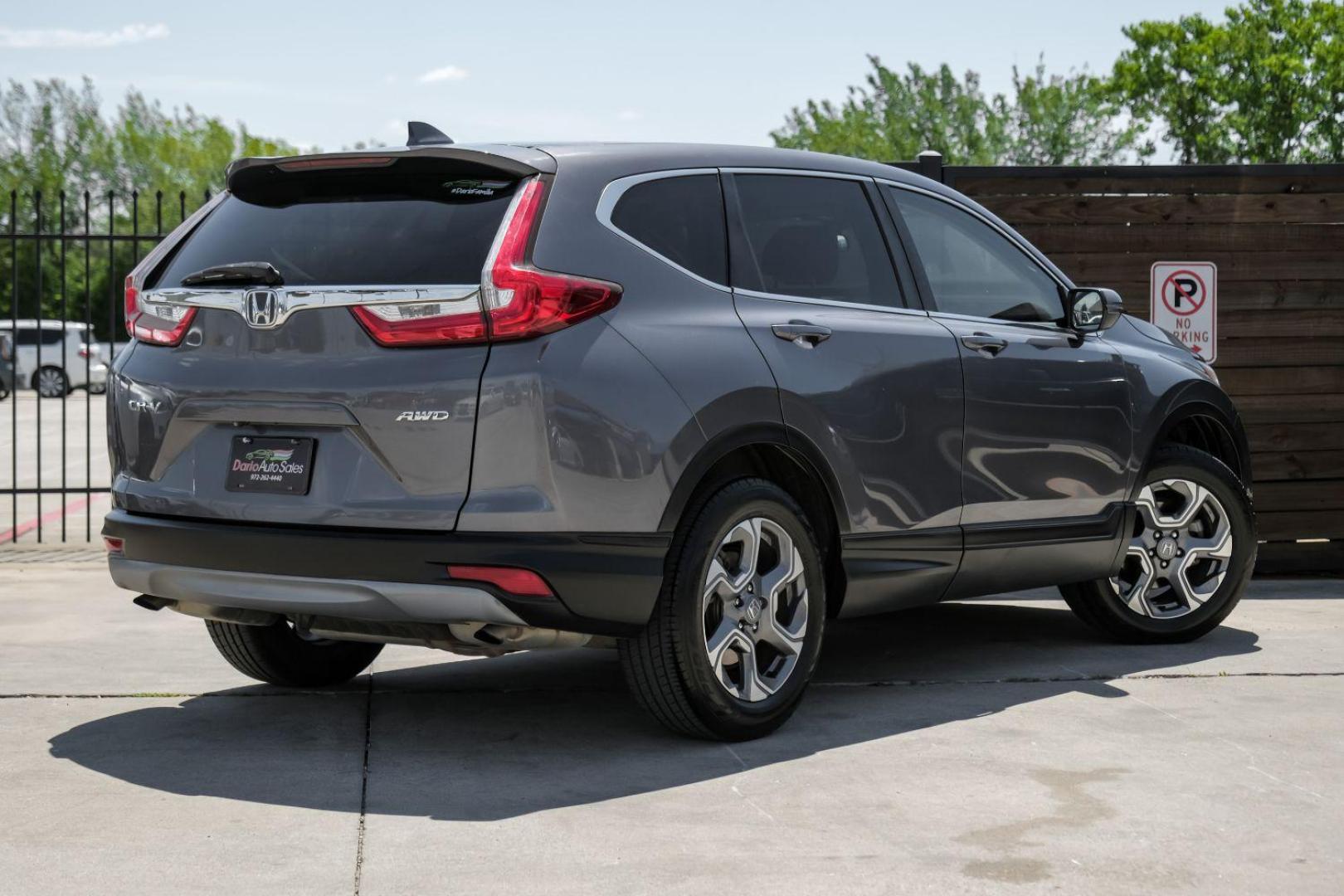 2017 GRAY Honda CR-V SPORT UTILITY 4-DR (5J6RW2H50HL) with an 1.5L L4 16V DOHC TURBO engine, Continuously Variable Transmission transmission, located at 2401 E Main St., Grand Prairie, TX, 75050, (972) 262-4440, 32.748981, -96.969643 - Photo#10