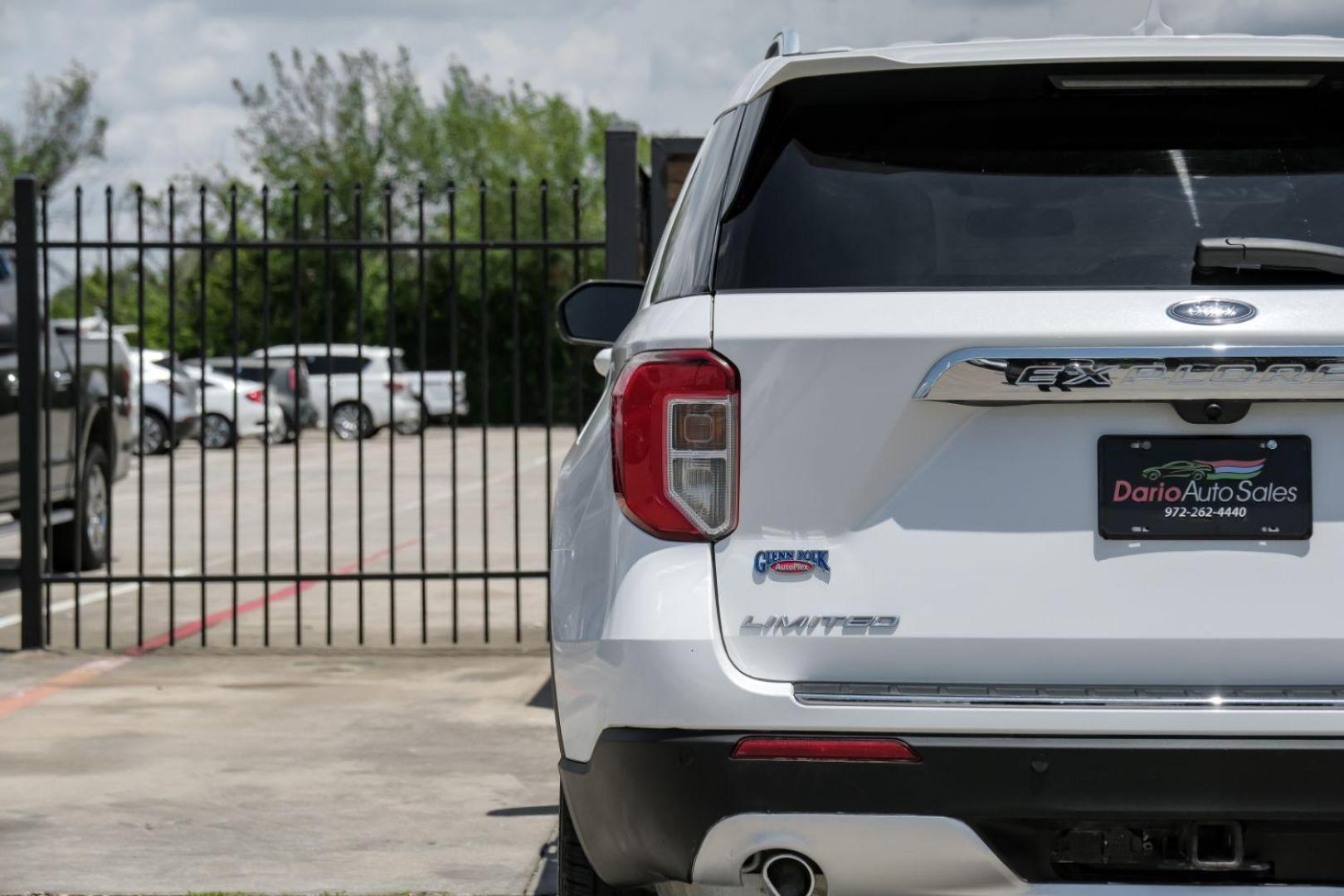 2020 WHITE Ford Explorer Limited (1FMSK7FH9LG) with an 2.3L L4 DOHC 16V engine, 10-Speed Automatic transmission, located at 2401 E Main St., Grand Prairie, TX, 75050, (972) 262-4440, 32.748981, -96.969643 - Photo#48