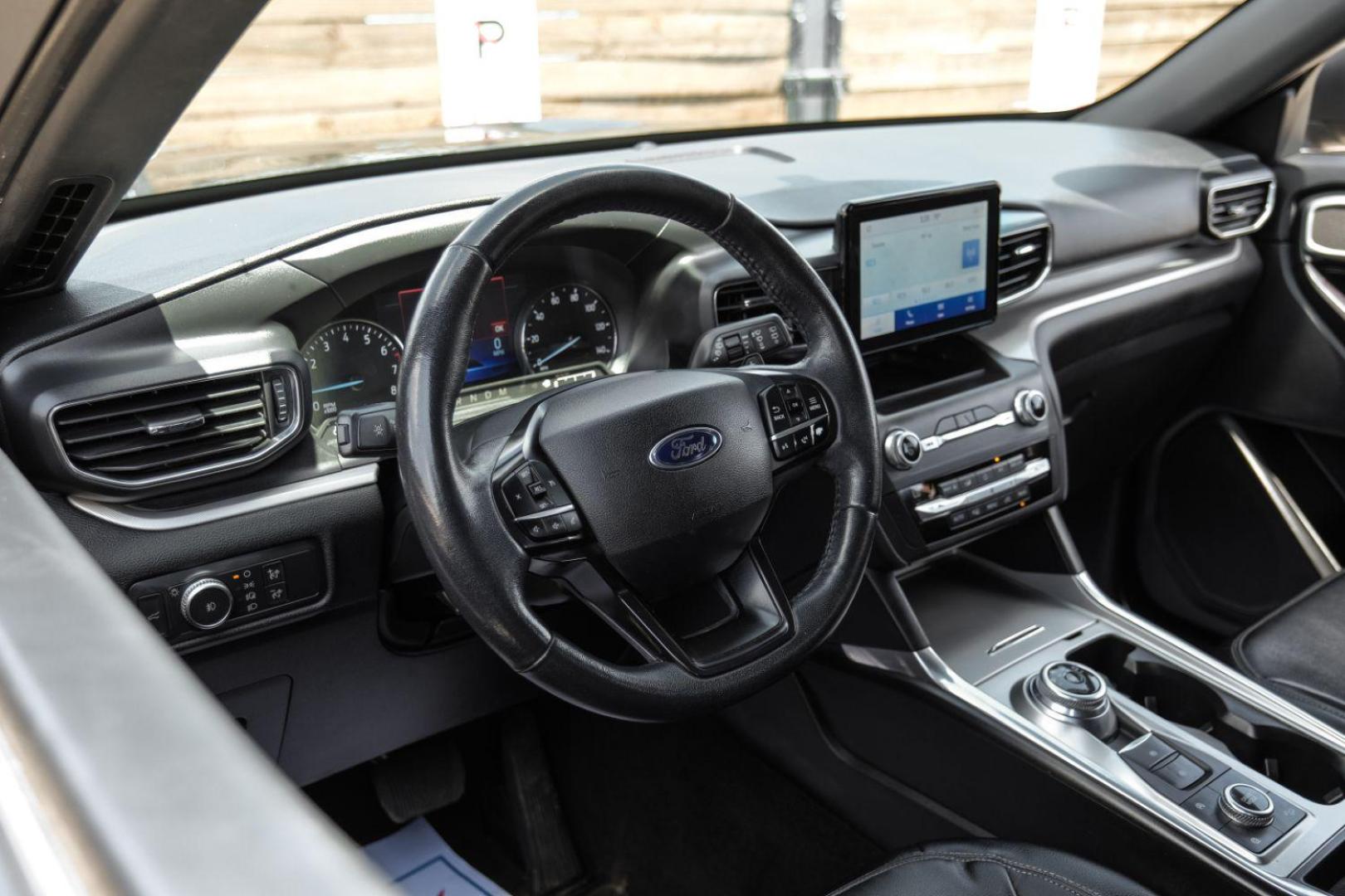 2020 Gray Ford Explorer XLT AWD (1FMSK8DH4LG) with an 2.3L L4 DOHC 16V engine, 10-Speed Automatic transmission, located at 2401 E Main St., Grand Prairie, TX, 75050, (972) 262-4440, 32.748981, -96.969643 - Photo#20