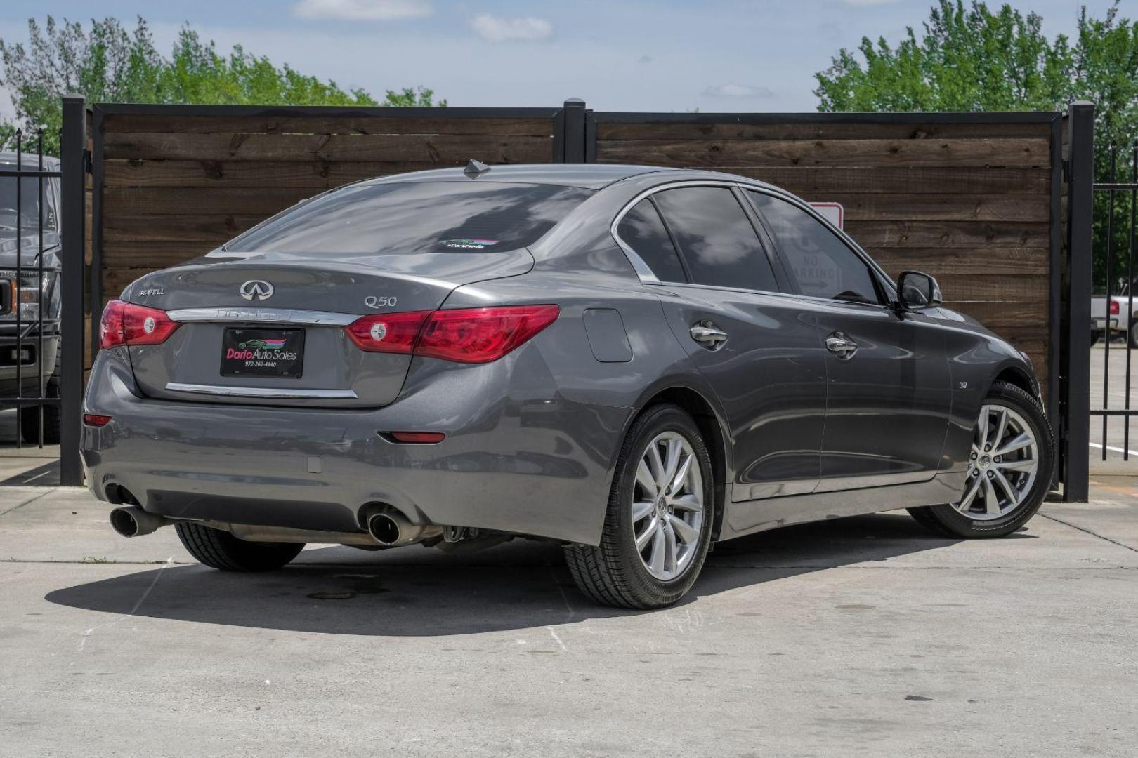 2015 GRAY Infiniti Q50 Premium (JN1BV7AP2FM) with an 3.7L V6 DOHC 24V engine, 7-Speed Automatic transmission, located at 2401 E Main St., Grand Prairie, TX, 75050, (972) 262-4440, 32.748981, -96.969643 - Photo#10