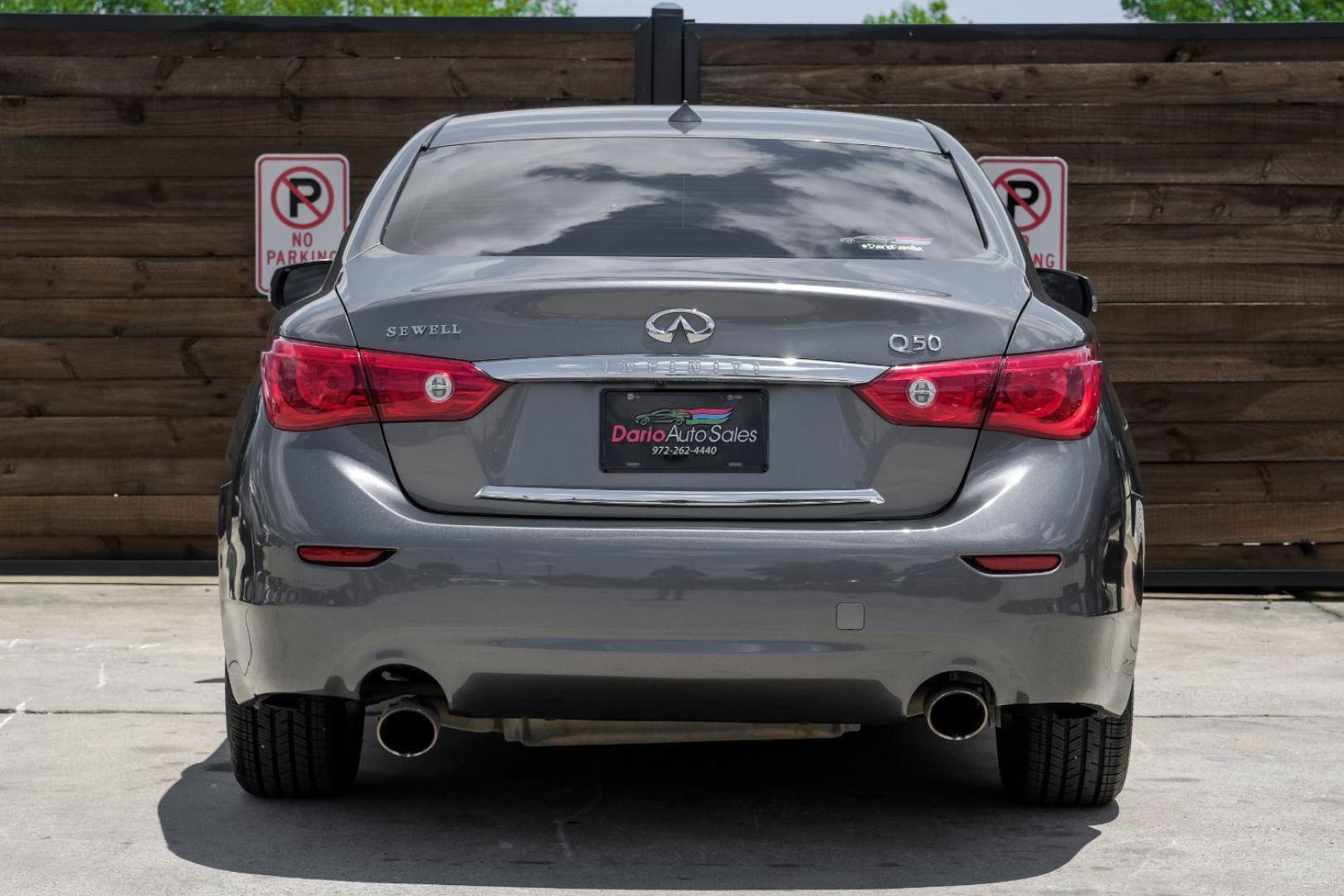 2015 GRAY Infiniti Q50 Premium (JN1BV7AP2FM) with an 3.7L V6 DOHC 24V engine, 7-Speed Automatic transmission, located at 2401 E Main St., Grand Prairie, TX, 75050, (972) 262-4440, 32.748981, -96.969643 - Photo#11