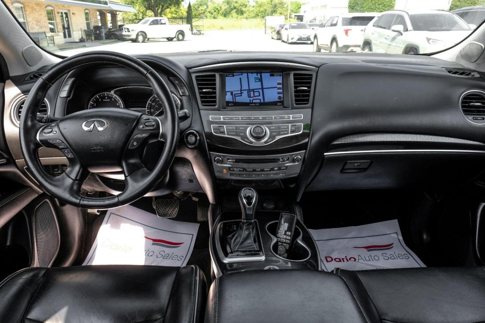 2017 BLACK Infiniti QX60 Base FWD (5N1DL0MNXHC) with an 3.5L V6 DOHC 24V engine, Continuously Variable Transmission transmission, located at 2401 E Main St., Grand Prairie, TX, 75050, (972) 262-4440, 32.748981, -96.969643 - Photo#17