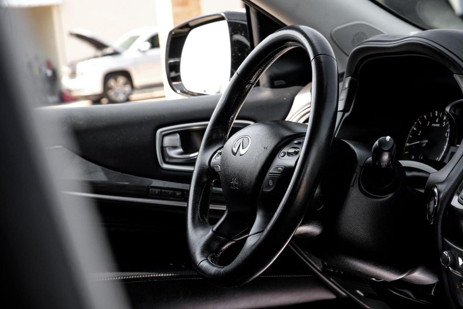 2017 BLACK Infiniti QX60 Base FWD (5N1DL0MNXHC) with an 3.5L V6 DOHC 24V engine, Continuously Variable Transmission transmission, located at 2401 E Main St., Grand Prairie, TX, 75050, (972) 262-4440, 32.748981, -96.969643 - Photo#18