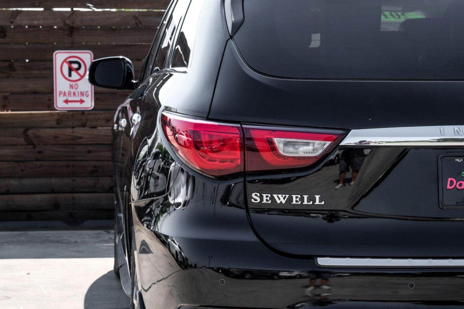 2017 BLACK Infiniti QX60 Base FWD (5N1DL0MNXHC) with an 3.5L V6 DOHC 24V engine, Continuously Variable Transmission transmission, located at 2401 E Main St., Grand Prairie, TX, 75050, (972) 262-4440, 32.748981, -96.969643 - Photo#47