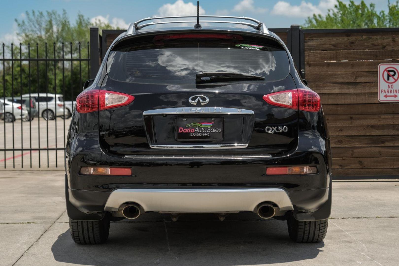 2017 BLACK Infiniti QX50 Base AWD (JN1BJ0RR4HM) with an 3.7L V6 DOHC 24V engine, 7-Speed Automatic transmission, located at 2401 E Main St., Grand Prairie, TX, 75050, (972) 262-4440, 32.748981, -96.969643 - Photo#11