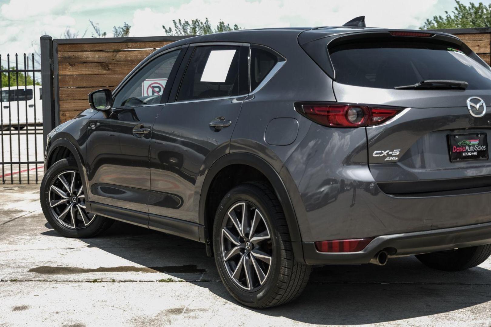 2017 GRAY Mazda CX-5 SPORT UTILITY 4-DR (JM3KFBDL2H0) with an 2.5L L4 DOHC 16V engine, 6-Speed Automatic transmission, located at 2401 E Main St., Grand Prairie, TX, 75050, (972) 262-4440, 32.748981, -96.969643 - Photo#17