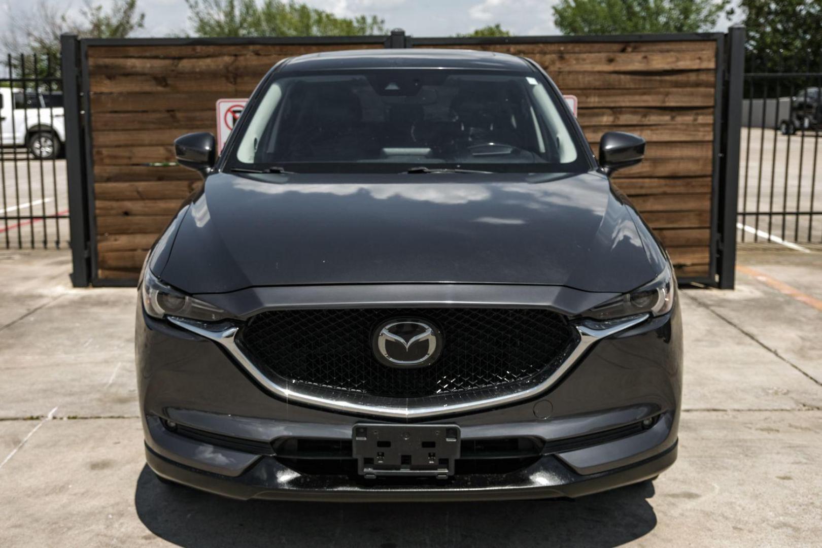 2017 GRAY Mazda CX-5 SPORT UTILITY 4-DR (JM3KFBDL2H0) with an 2.5L L4 DOHC 16V engine, 6-Speed Automatic transmission, located at 2401 E Main St., Grand Prairie, TX, 75050, (972) 262-4440, 32.748981, -96.969643 - Photo#7