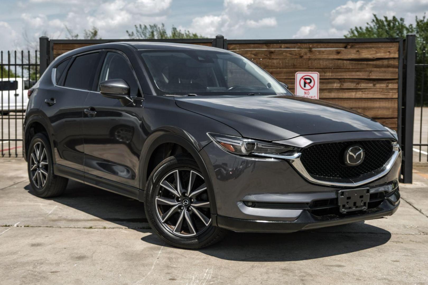 2017 GRAY Mazda CX-5 SPORT UTILITY 4-DR (JM3KFBDL2H0) with an 2.5L L4 DOHC 16V engine, 6-Speed Automatic transmission, located at 2401 E Main St., Grand Prairie, TX, 75050, (972) 262-4440, 32.748981, -96.969643 - Photo#8