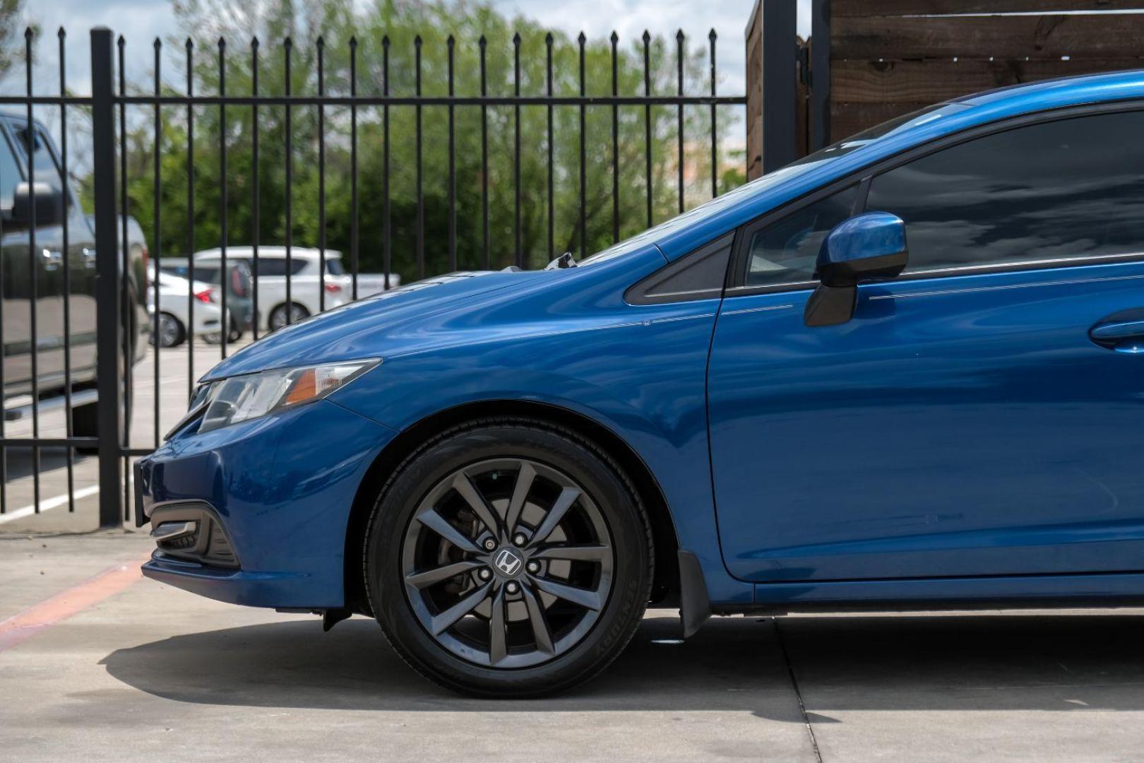 2013 Blue Honda Civic LX Sedan 5-Speed AT (2HGFB2F56DH) with an 1.8L L4 SOHC 16V engine, 5-Speed Automatic transmission, located at 2401 E Main St., Grand Prairie, TX, 75050, (972) 262-4440, 32.748981, -96.969643 - Photo#15