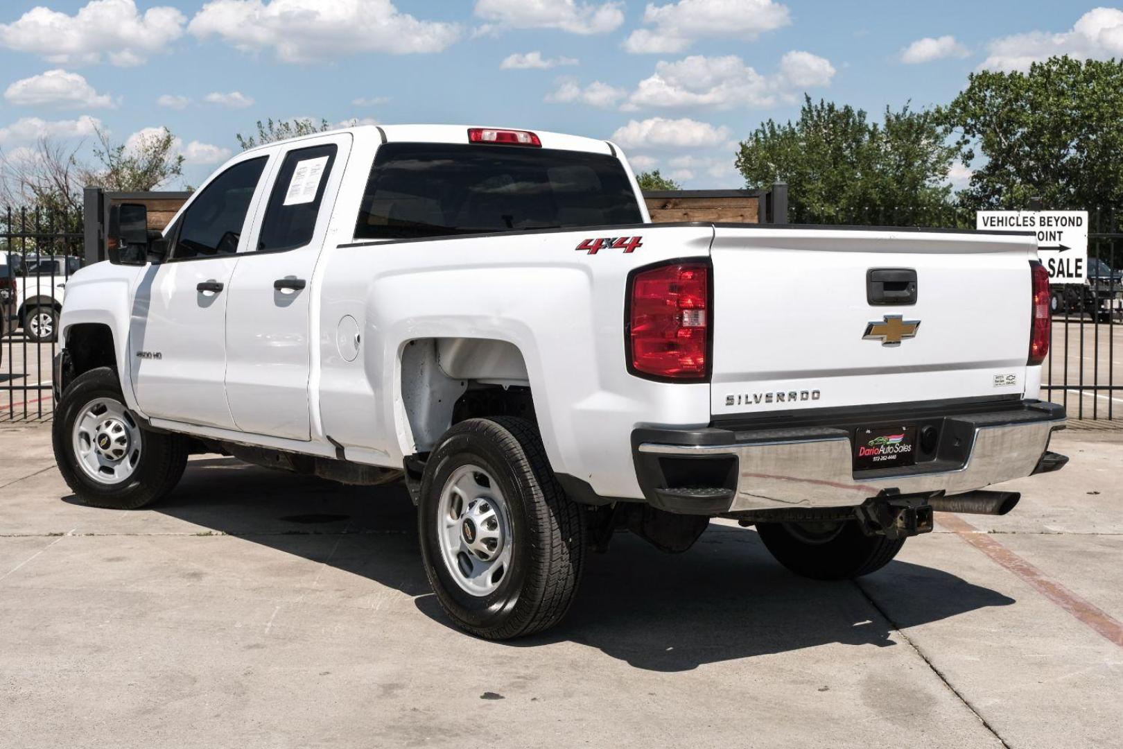 2019 white Chevrolet Silverado 2500HD Work Truck Double Cab Long Box 4WD (2GC2KREGXK1) with an 6.0L V8 OHV 16V engine, 6-Speed Automatic transmission, located at 2401 E Main St., Grand Prairie, TX, 75050, (972) 262-4440, 32.748981, -96.969643 - Photo#15