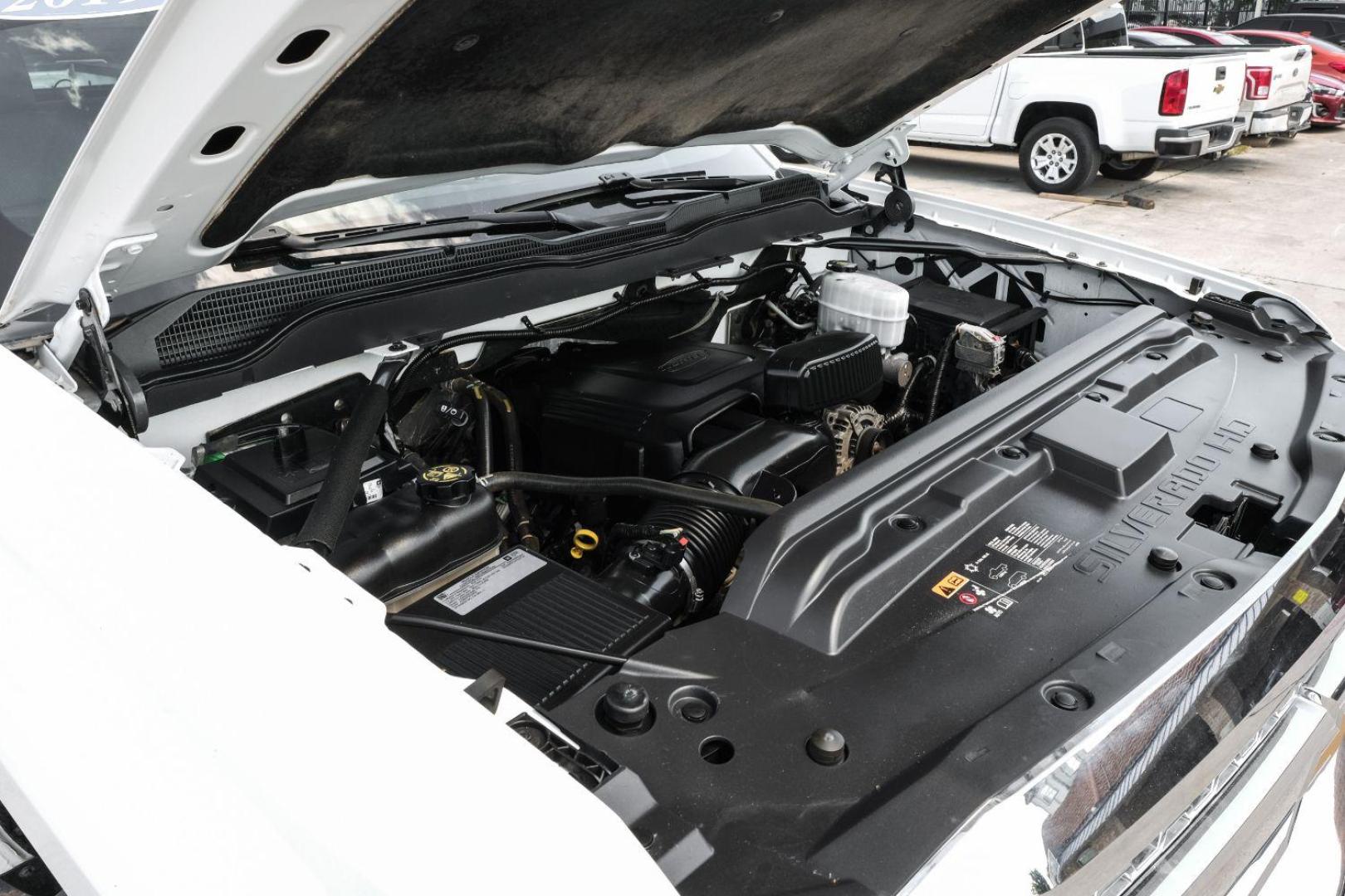 2019 white Chevrolet Silverado 2500HD Work Truck Double Cab Long Box 4WD (2GC2KREGXK1) with an 6.0L V8 OHV 16V engine, 6-Speed Automatic transmission, located at 2401 E Main St., Grand Prairie, TX, 75050, (972) 262-4440, 32.748981, -96.969643 - Photo#55