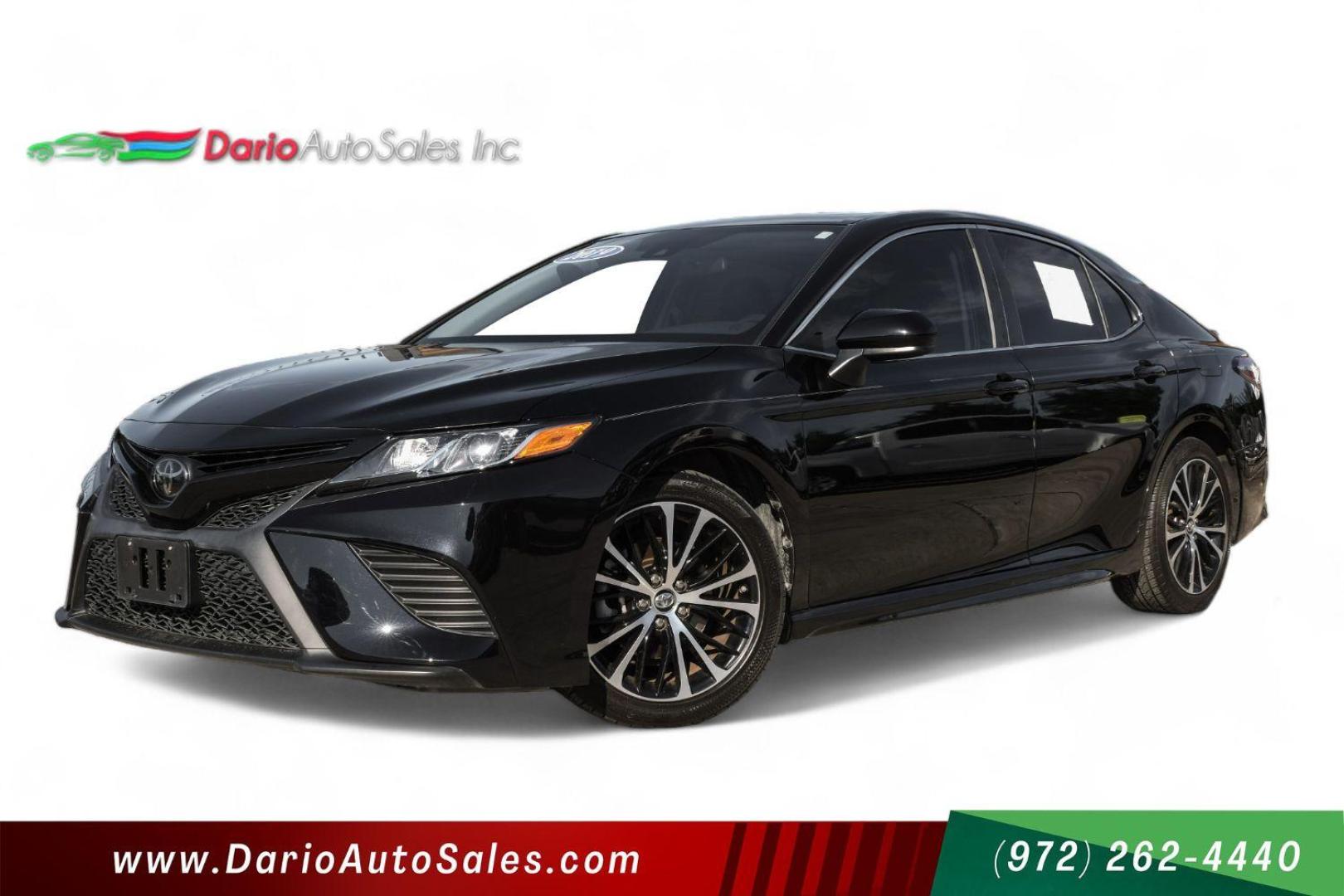 2019 black Toyota Camry SE (4T1B11HK5KU) with an 2.5L L4 DOHC 16V engine, 8-Speed Automatic transmission, located at 2401 E Main St., Grand Prairie, TX, 75050, (972) 262-4440, 32.748981, -96.969643 - Photo#0