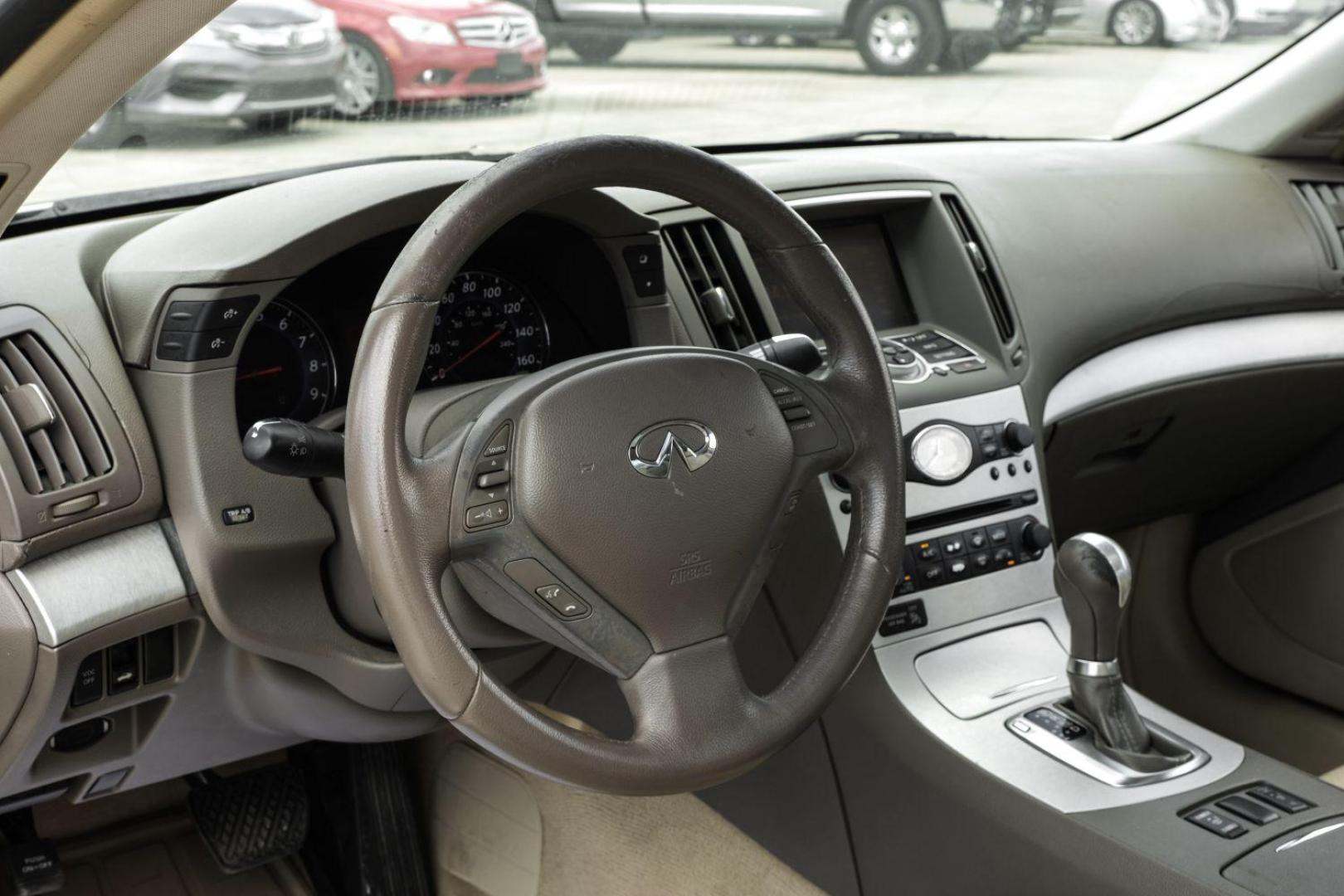 2008 WHITE Infiniti G37 COUPE 2-DR (JNKCV64E08M) with an 3.7L V6 DOHC 24V engine, 5-Speed Automatic transmission, located at 2401 E Main St., Grand Prairie, TX, 75050, (972) 262-4440, 32.748981, -96.969643 - Photo#24