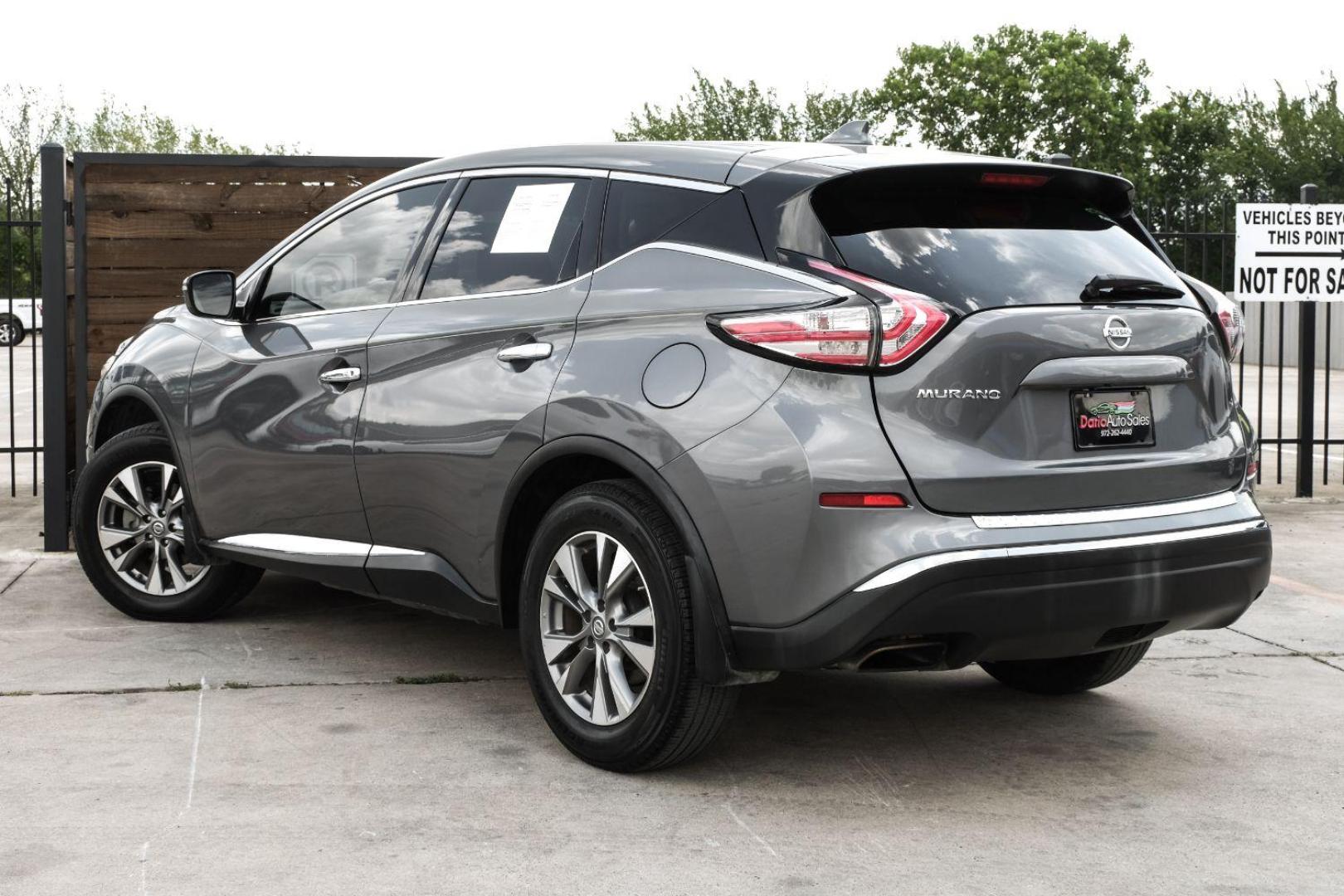 2018 GRAY Nissan Murano S (5N1AZ2MG0JN) with an 3.5L V6 DOHC 24V engine, Continuously Variable Transmission transmission, located at 2401 E Main St., Grand Prairie, TX, 75050, (972) 262-4440, 32.748981, -96.969643 - Photo#15