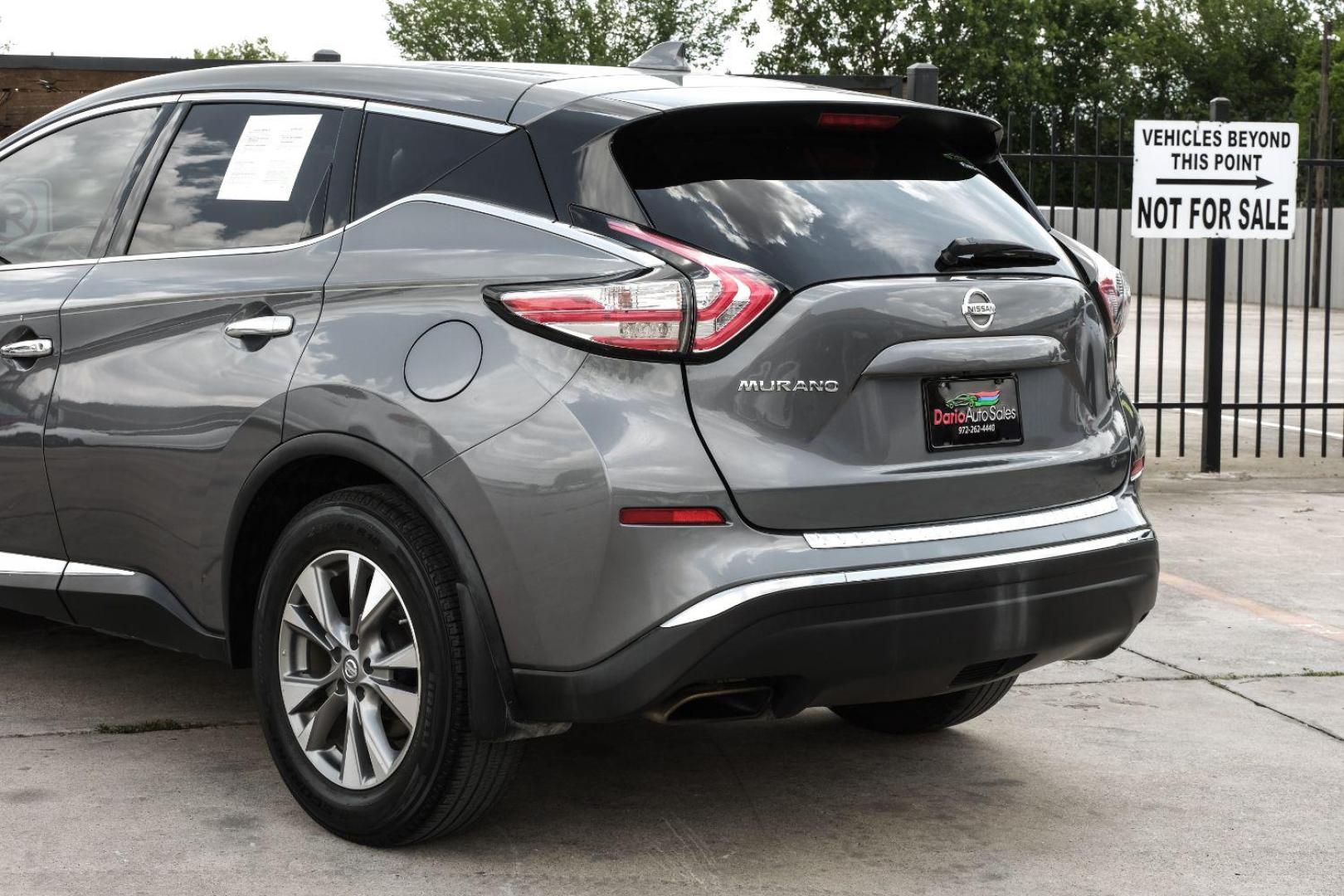 2018 GRAY Nissan Murano S (5N1AZ2MG0JN) with an 3.5L V6 DOHC 24V engine, Continuously Variable Transmission transmission, located at 2401 E Main St., Grand Prairie, TX, 75050, (972) 262-4440, 32.748981, -96.969643 - Photo#17