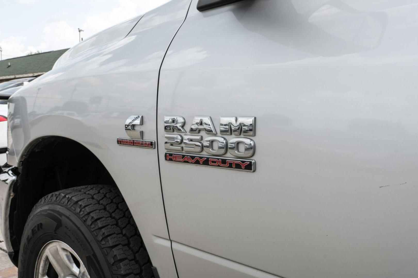 2016 SILVER RAM 2500 Tradesman Crew Cab LWB 4WD (3C6UR5HL7GG) with an 6.7L L6 OHV 24V TURBO DIESEL engine, 6-Speed Automatic transmission, located at 2401 E Main St., Grand Prairie, TX, 75050, (972) 262-4440, 32.748981, -96.969643 - Photo#54