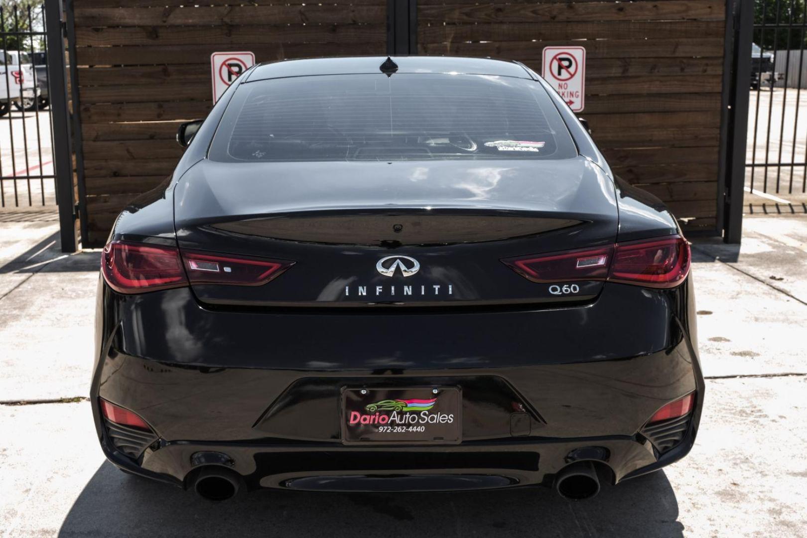 2017 BLACK Infiniti Q60 3.0t Premium (JN1EV7EK6HM) with an 3.0L V6 DOHC 24V TURBO engine, 7-Speed Automatic transmission, located at 2401 E Main St., Grand Prairie, TX, 75050, (972) 262-4440, 32.748981, -96.969643 - Photo#15