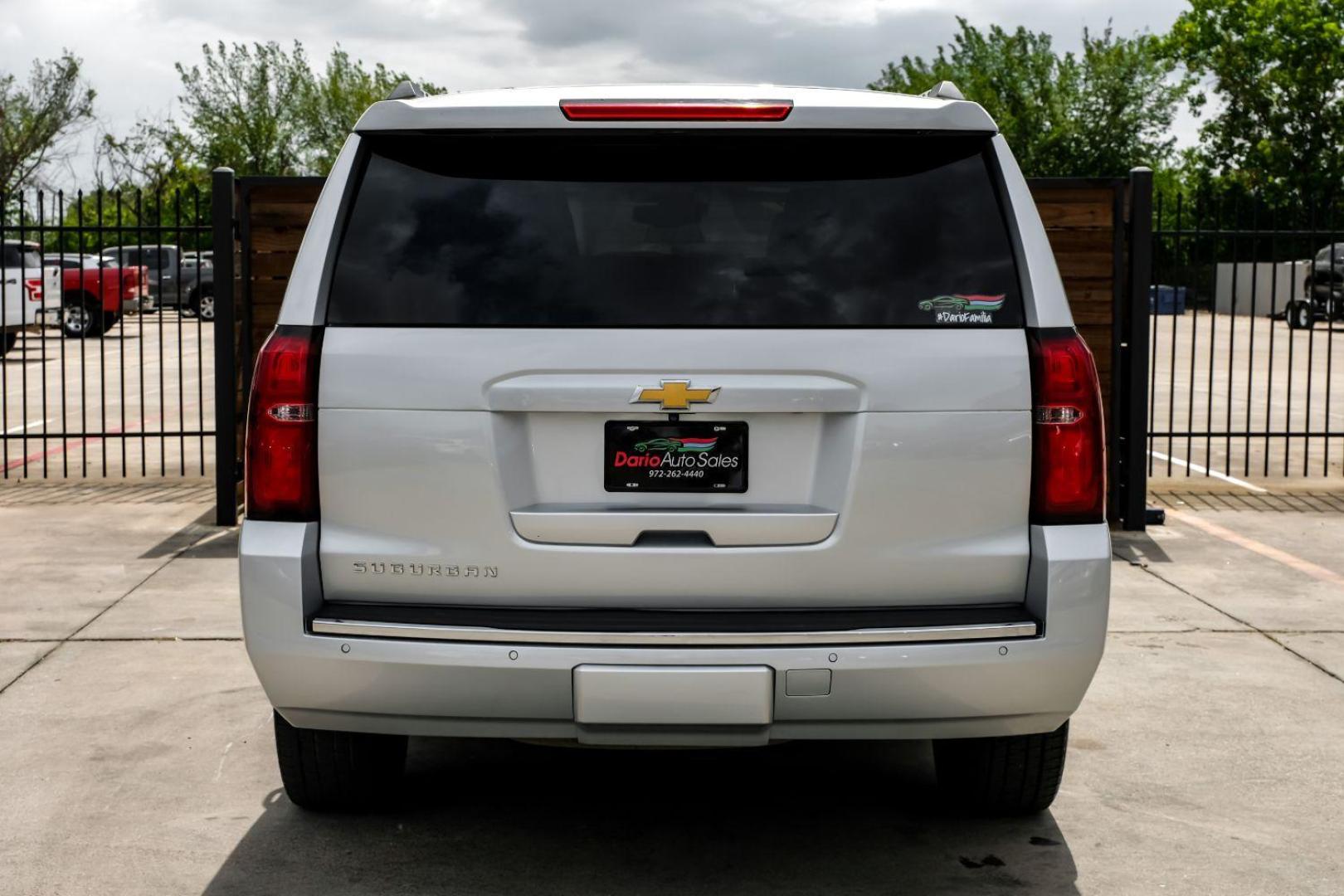 2016 SILVER Chevrolet Suburban LTZ 2WD (1GNSCJKC0GR) with an 5.3L V8 OHV 16V engine, 6-Speed Automatic transmission, located at 2401 E Main St., Grand Prairie, TX, 75050, (972) 262-4440, 32.748981, -96.969643 - Photo#15