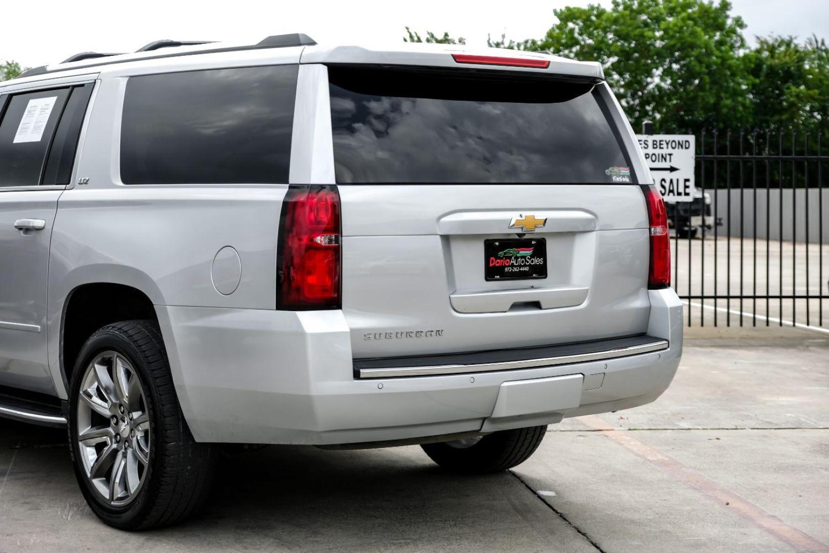 2016 SILVER Chevrolet Suburban LTZ 2WD (1GNSCJKC0GR) with an 5.3L V8 OHV 16V engine, 6-Speed Automatic transmission, located at 2401 E Main St., Grand Prairie, TX, 75050, (972) 262-4440, 32.748981, -96.969643 - Photo#18