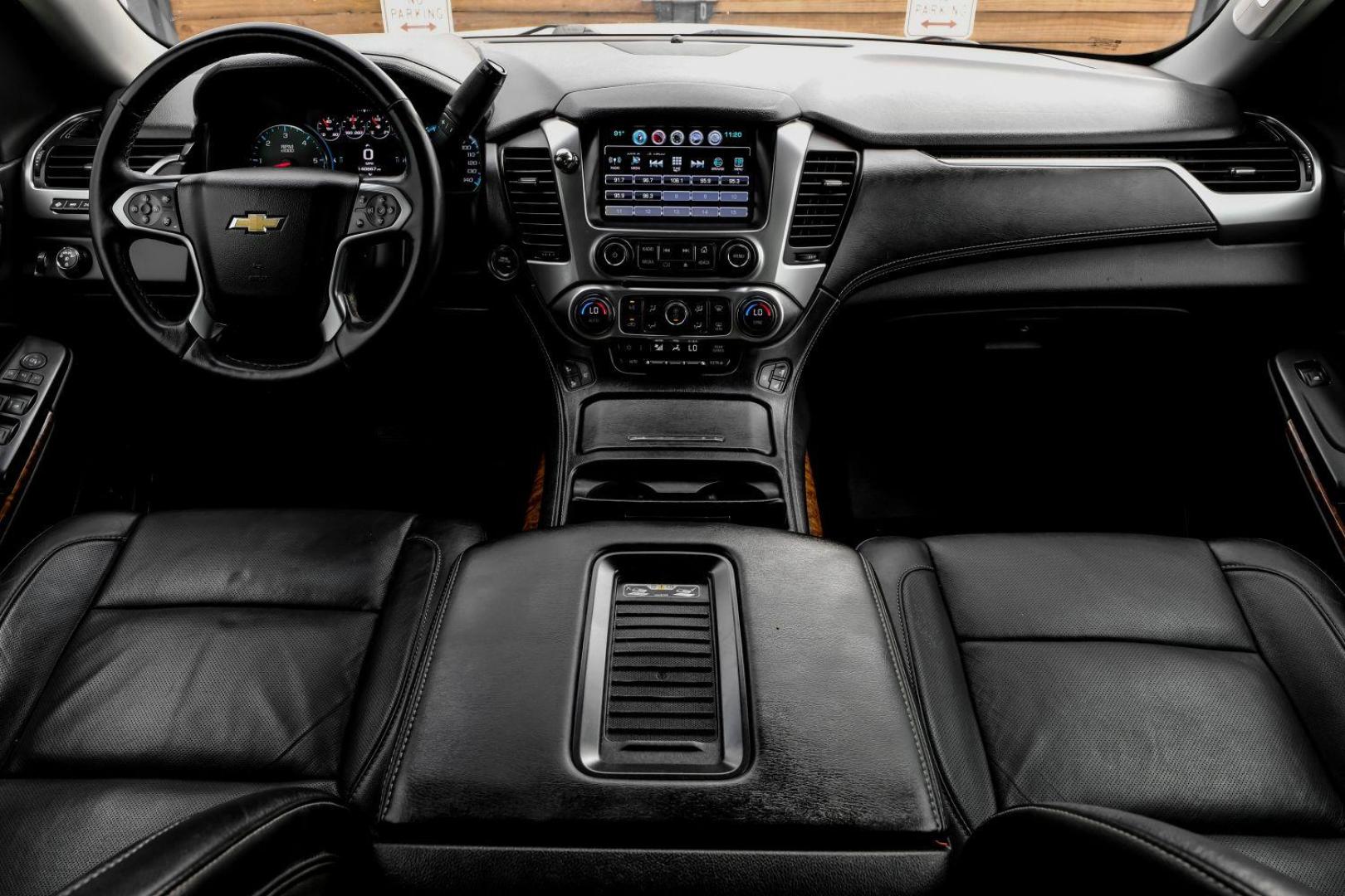 2016 SILVER Chevrolet Suburban LTZ 2WD (1GNSCJKC0GR) with an 5.3L V8 OHV 16V engine, 6-Speed Automatic transmission, located at 2401 E Main St., Grand Prairie, TX, 75050, (972) 262-4440, 32.748981, -96.969643 - Photo#23