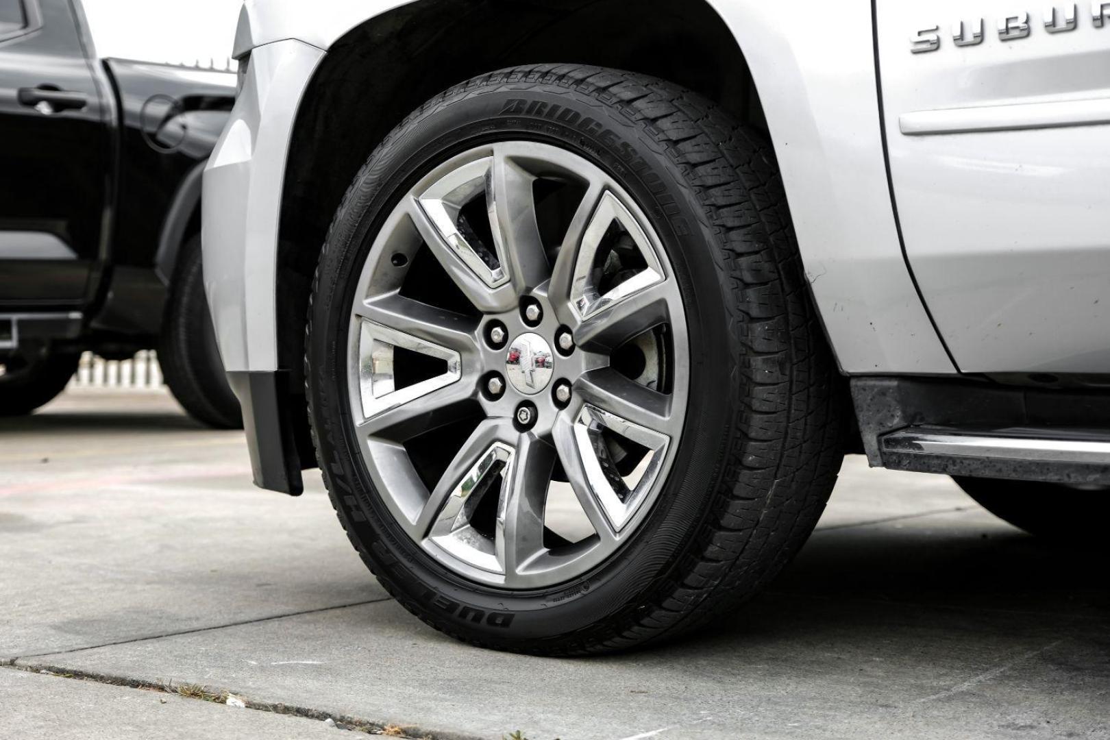 2016 SILVER Chevrolet Suburban LTZ 2WD (1GNSCJKC0GR) with an 5.3L V8 OHV 16V engine, 6-Speed Automatic transmission, located at 2401 E Main St., Grand Prairie, TX, 75050, (972) 262-4440, 32.748981, -96.969643 - Photo#73