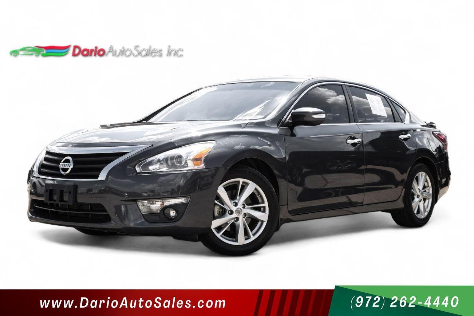 2013 gray Nissan Altima 2.5 SL (1N4AL3AP2DN) with an 2.5L L4 DOHC 16V engine, located at 2401 E Main St., Grand Prairie, TX, 75050, (972) 262-4440, 32.748981, -96.969643 - Photo#0