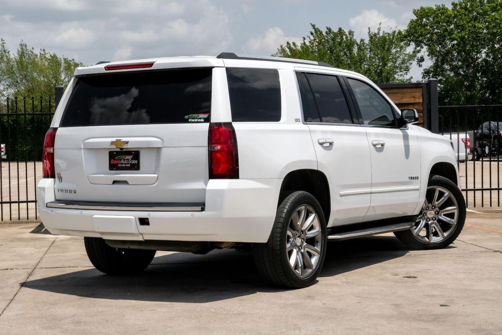 2016 White Chevrolet Tahoe LTZ 2WD (1GNSCCKC9GR) with an 5.3L V8 OHV 16V engine, 6-Speed Automatic transmission, located at 2401 E Main St., Grand Prairie, TX, 75050, (972) 262-4440, 32.748981, -96.969643 - Photo#10