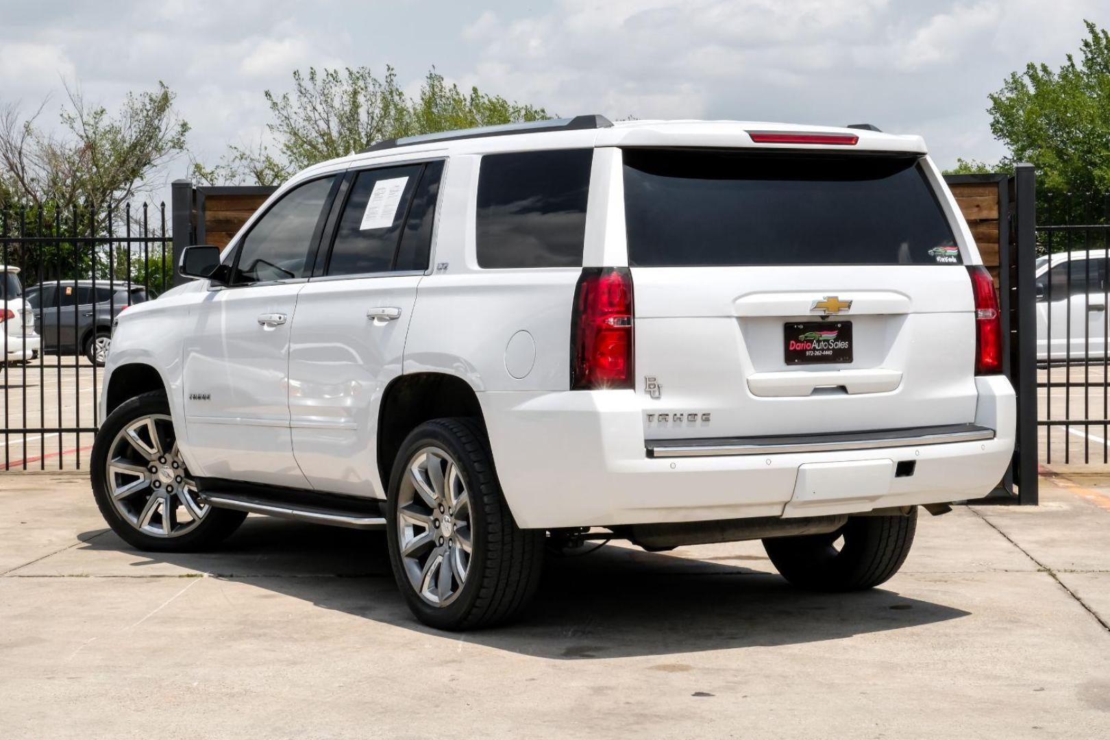 2016 White Chevrolet Tahoe LTZ 2WD (1GNSCCKC9GR) with an 5.3L V8 OHV 16V engine, 6-Speed Automatic transmission, located at 2401 E Main St., Grand Prairie, TX, 75050, (972) 262-4440, 32.748981, -96.969643 - Photo#12