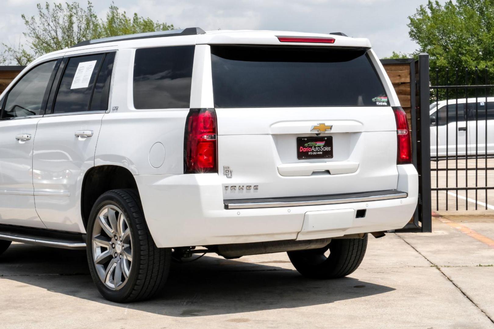 2016 White Chevrolet Tahoe LTZ 2WD (1GNSCCKC9GR) with an 5.3L V8 OHV 16V engine, 6-Speed Automatic transmission, located at 2401 E Main St., Grand Prairie, TX, 75050, (972) 262-4440, 32.748981, -96.969643 - Photo#14