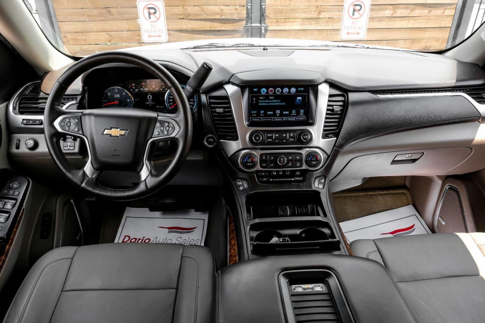 2016 White Chevrolet Tahoe LTZ 2WD (1GNSCCKC9GR) with an 5.3L V8 OHV 16V engine, 6-Speed Automatic transmission, located at 2401 E Main St., Grand Prairie, TX, 75050, (972) 262-4440, 32.748981, -96.969643 - Photo#17