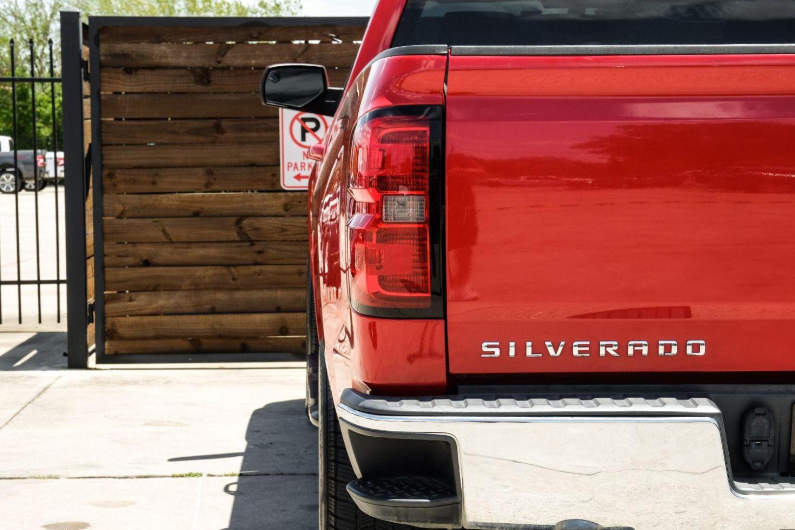 2014 Red Chevrolet Silverado 1500 1LT Double Cab 2WD (1GCRCREC4EZ) with an 5.3L V8 OHV 16V engine, 6-Speed Automatic transmission, located at 2401 E Main St., Grand Prairie, TX, 75050, (972) 262-4440, 32.748981, -96.969643 - Photo#43